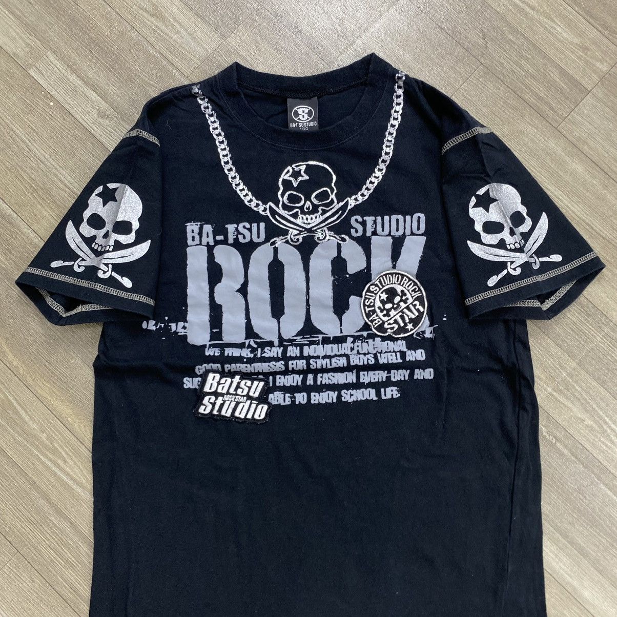 Beauty Beast 2000s Rockstar Batsu Ifsix Skulls Cross Gothic Lgb Style Tee Size US S / EU 44-46 / 1 - 3 Thumbnail