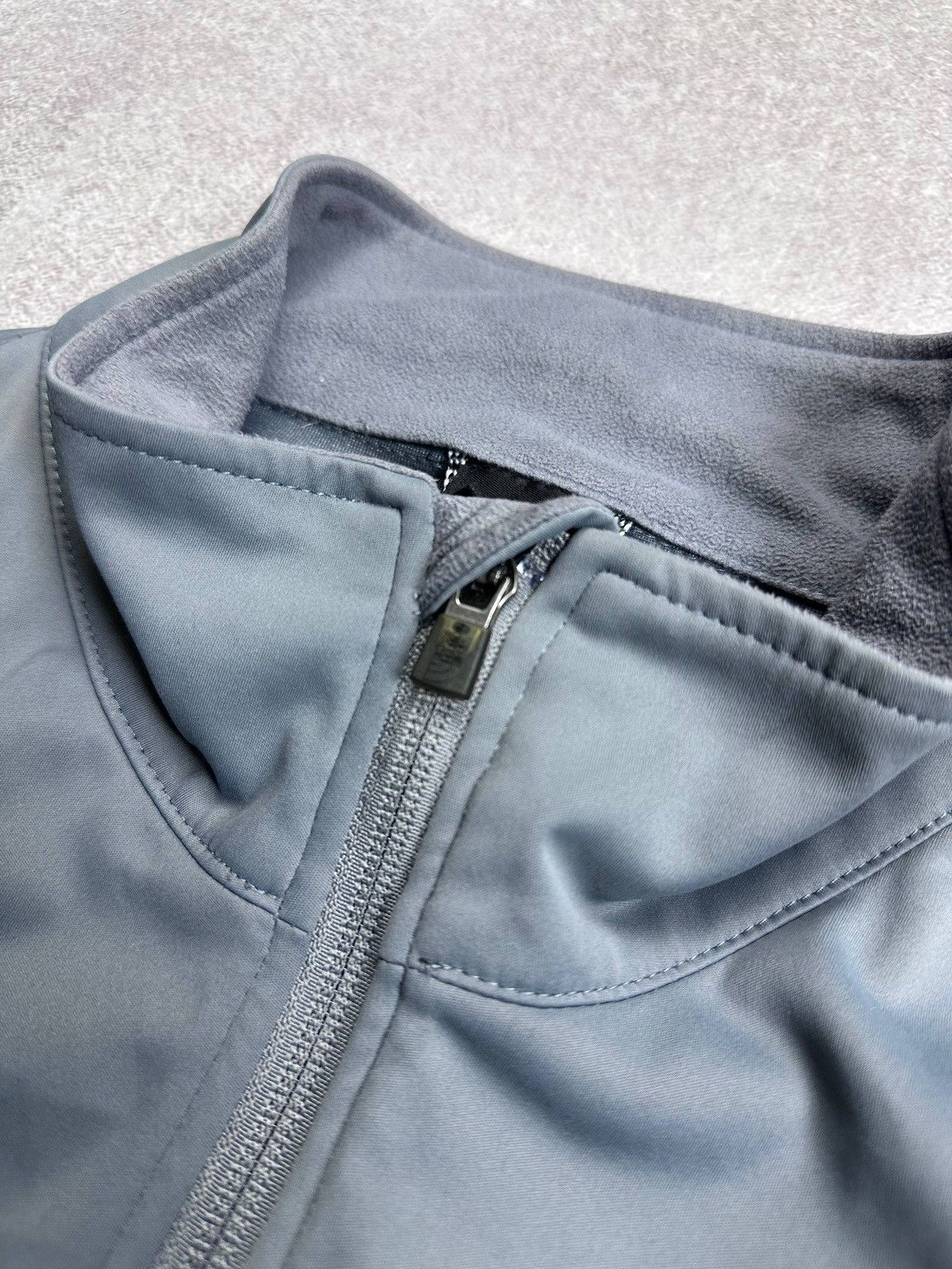 The North Face Vintage The North Face Flight Series Windstopper Jacket L Size US L / EU 52-54 / 3 - 9 Thumbnail