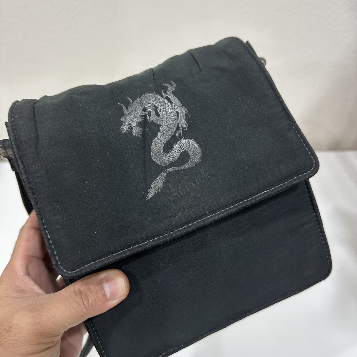 Jean Paul Gaultier ‼️LASTDROP‼️ JEAN PAUL GAULTIER SHOULDER BAG DRAGON EMBROIDERY Size ONE SIZE - 7 Thumbnail