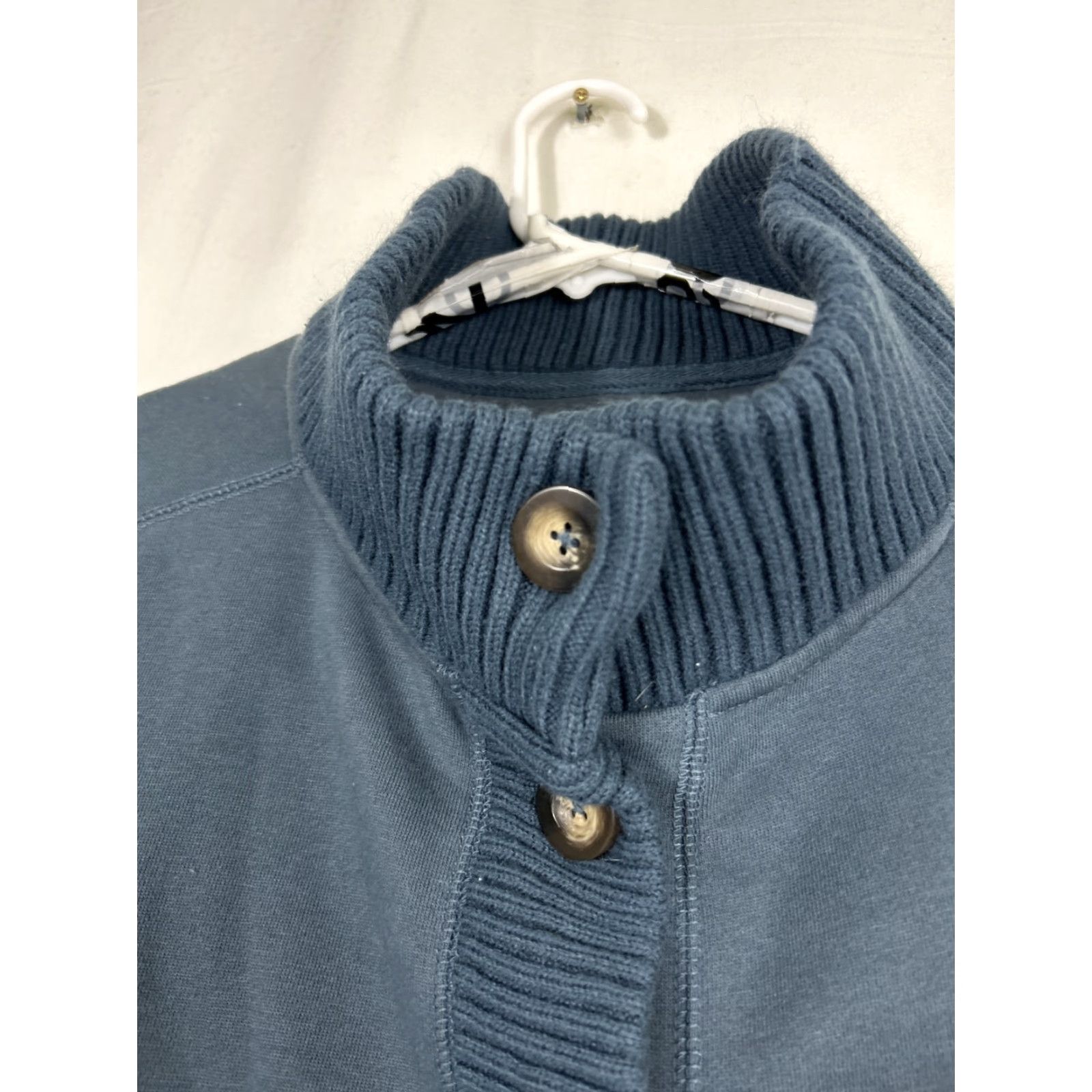 Eddie Bauer VINTAGE? Wait—no vintage. Eddie Bauer Cardigan Women XL Blue Cotton Blend Button Pockets Sweater Size XL / US 12-14 / IT 48-50 - 6 Thumbnail