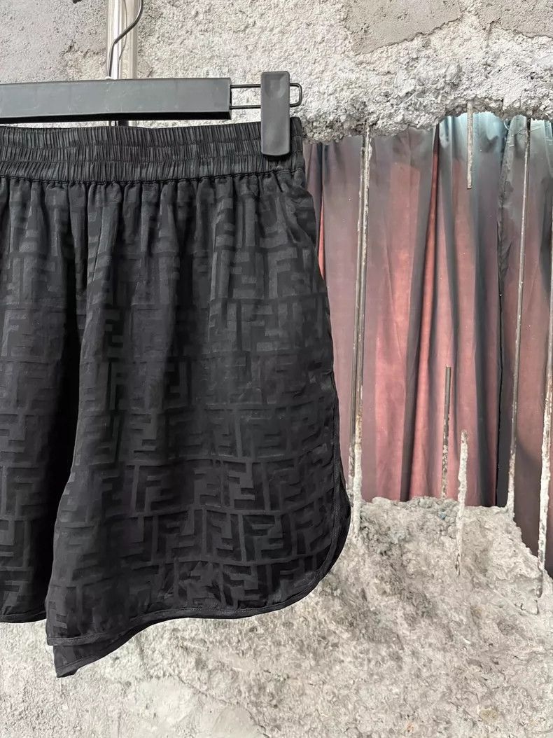 Fendi Fendi Monogram Black Shorts Size US 36 / EU 52 - 4 Thumbnail