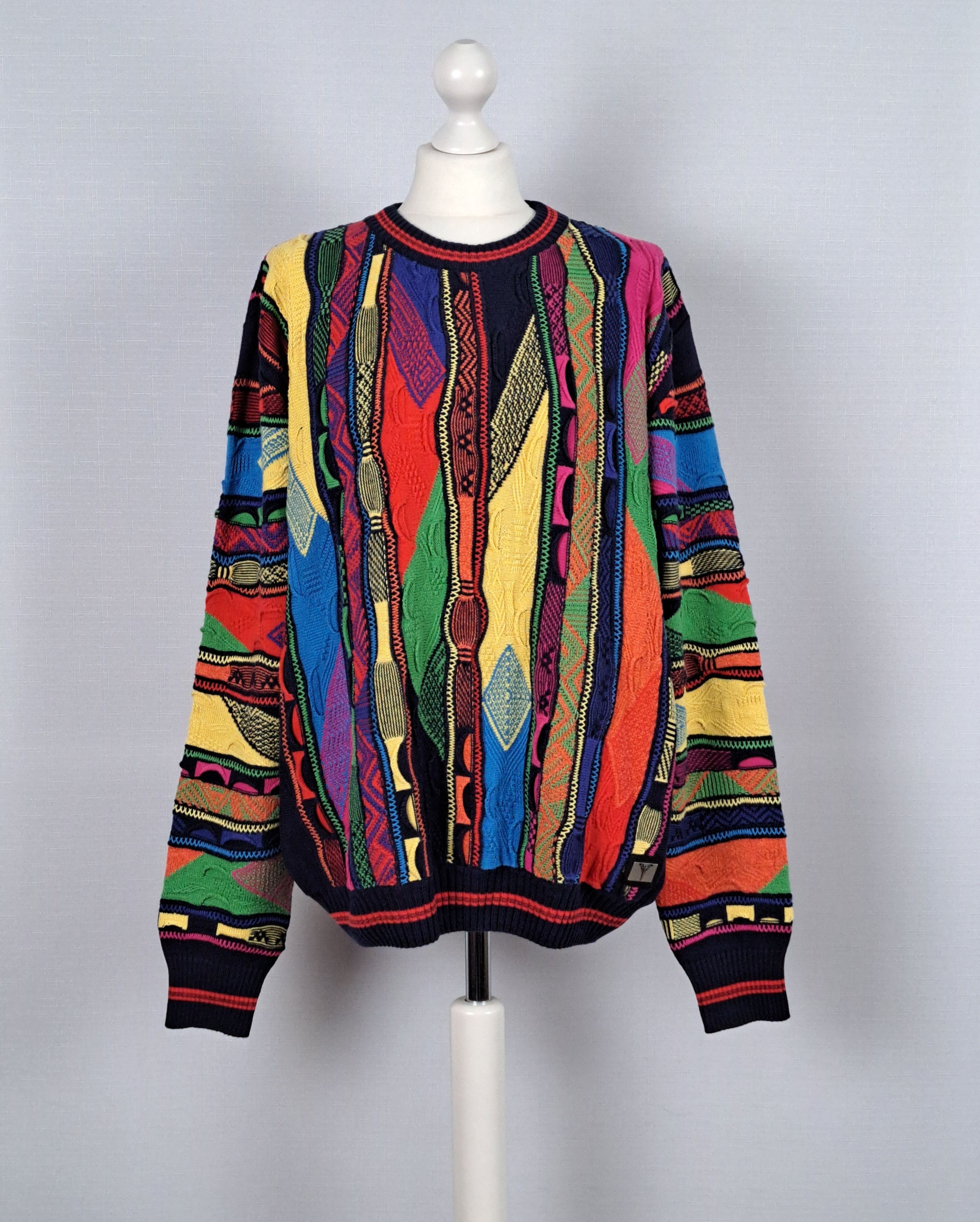 Carlo Colucci Carlo Colucci multicolor sweater Coogi style. Size XL Size US XL / EU 56 / 4 - 1 Thumbnail