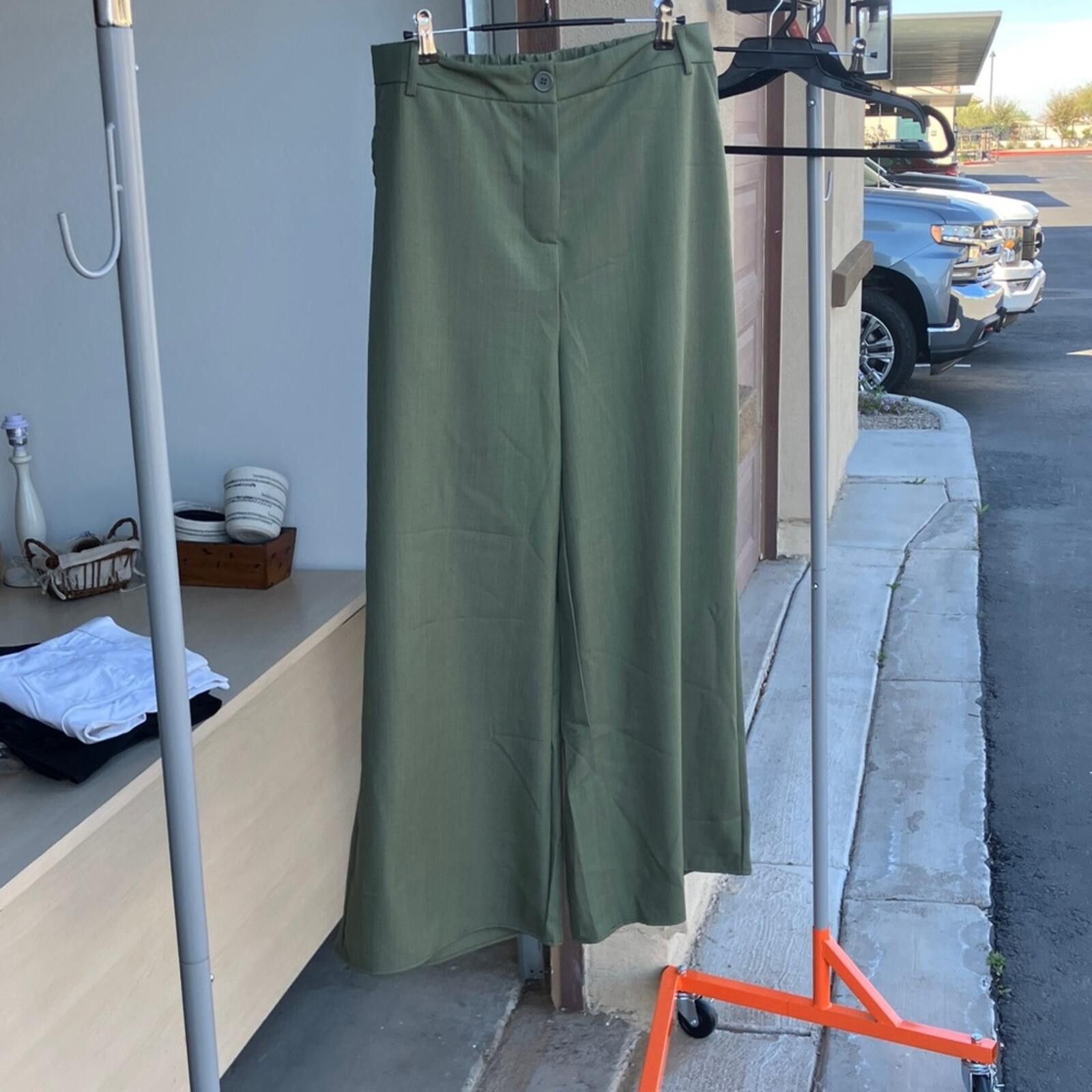 Shein SHEIN Olive Green Wide-Leg Trousers Size 40" / US 18 - 1 Thumbnail
