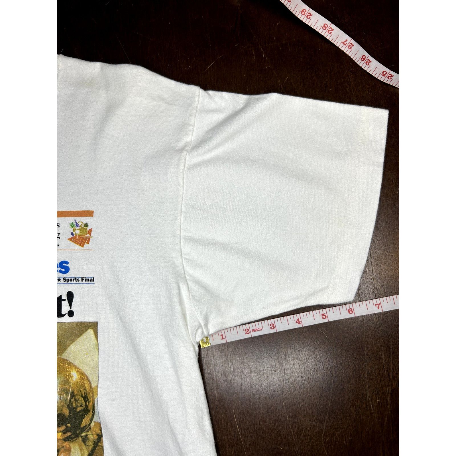 NBA '91 NBA Chicago Bulls Michael Jordan Newspaper Print T Shirt Size US L / EU 52-54 / 3 - 9 Thumbnail