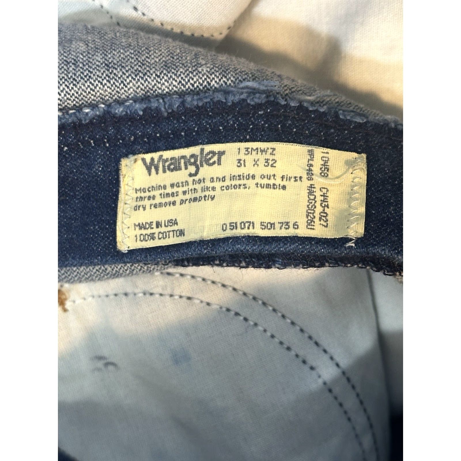 Wrangler VINTAGE Wrangler Denim Jeans 31 x 32 USA Made 13MVZ Cotton Cowboy Wrangler Cowboy Cut Jeans Mens Blue 31x32 Denim Size US 31 - 5 Thumbnail