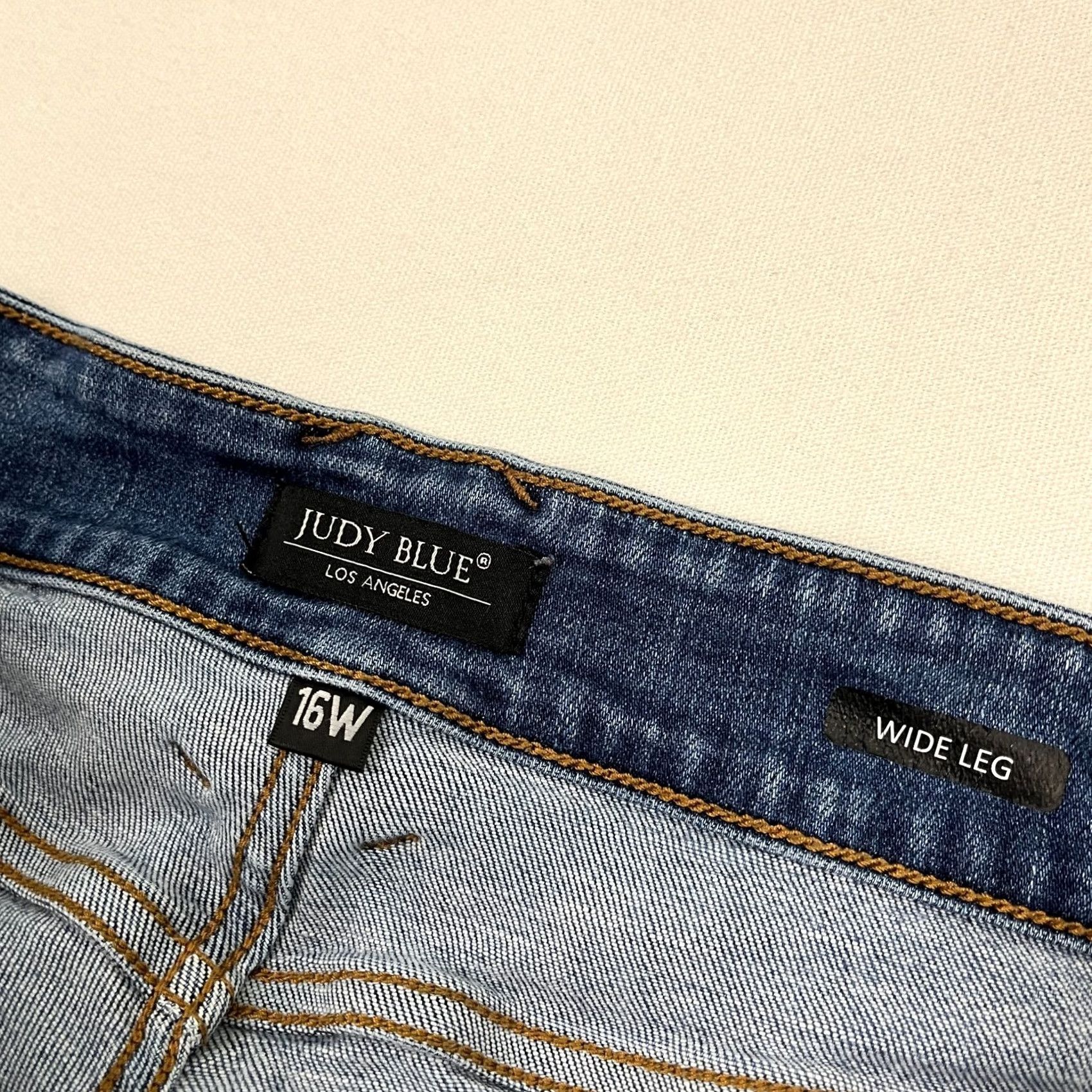 Vintage Judy Blue Jeans Size 16W W36 I31 Wide Leg Blue Denim Stretch High Waist Chic Women Jeans Everyday Wear 5-Pocket Size 38" / US 16 / IT 52 - 2 Thumbnail