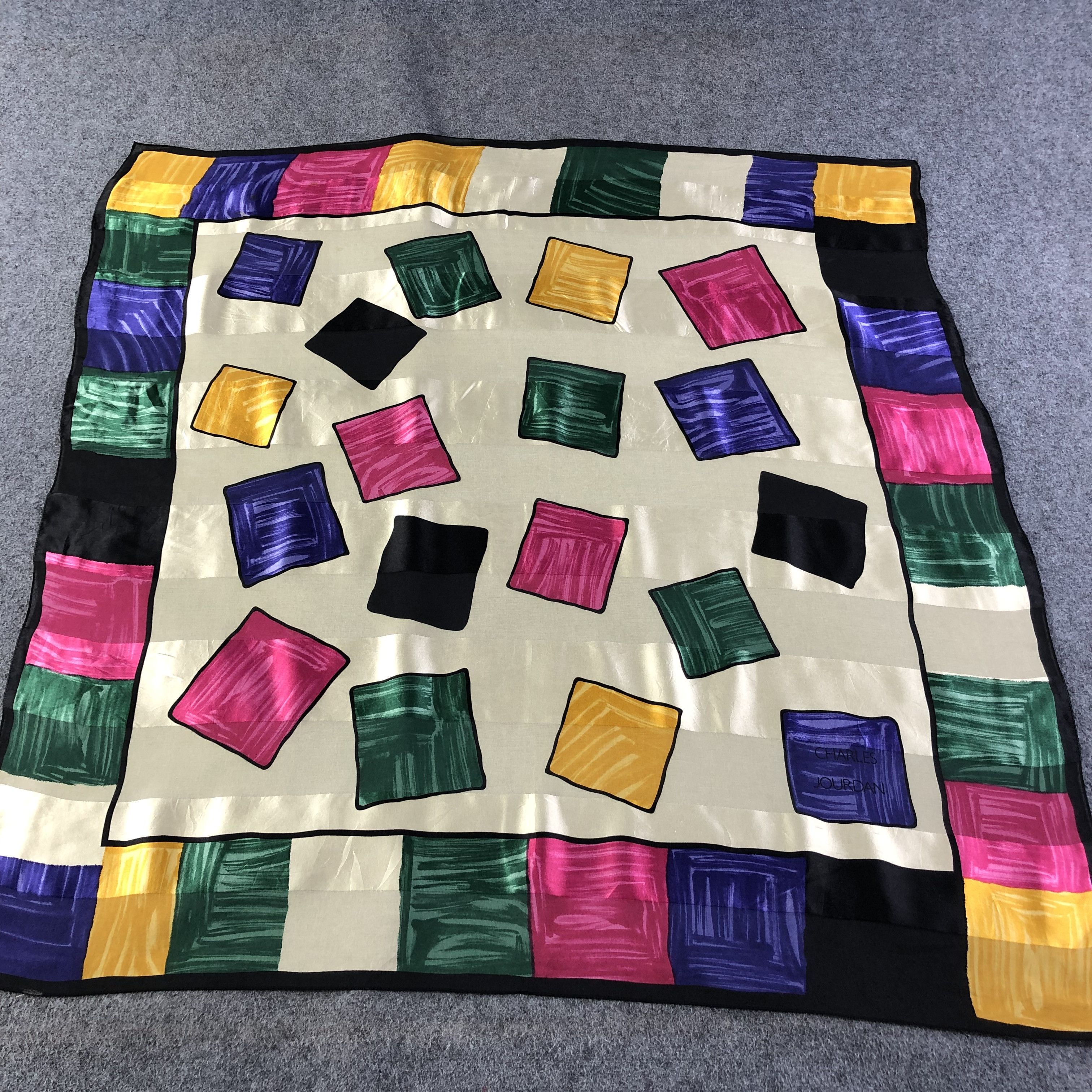 Charles Jourdan Charles Jourdan Colorful Slit Thread Silk Scarf M682 Size ONE SIZE - 1 Thumbnail