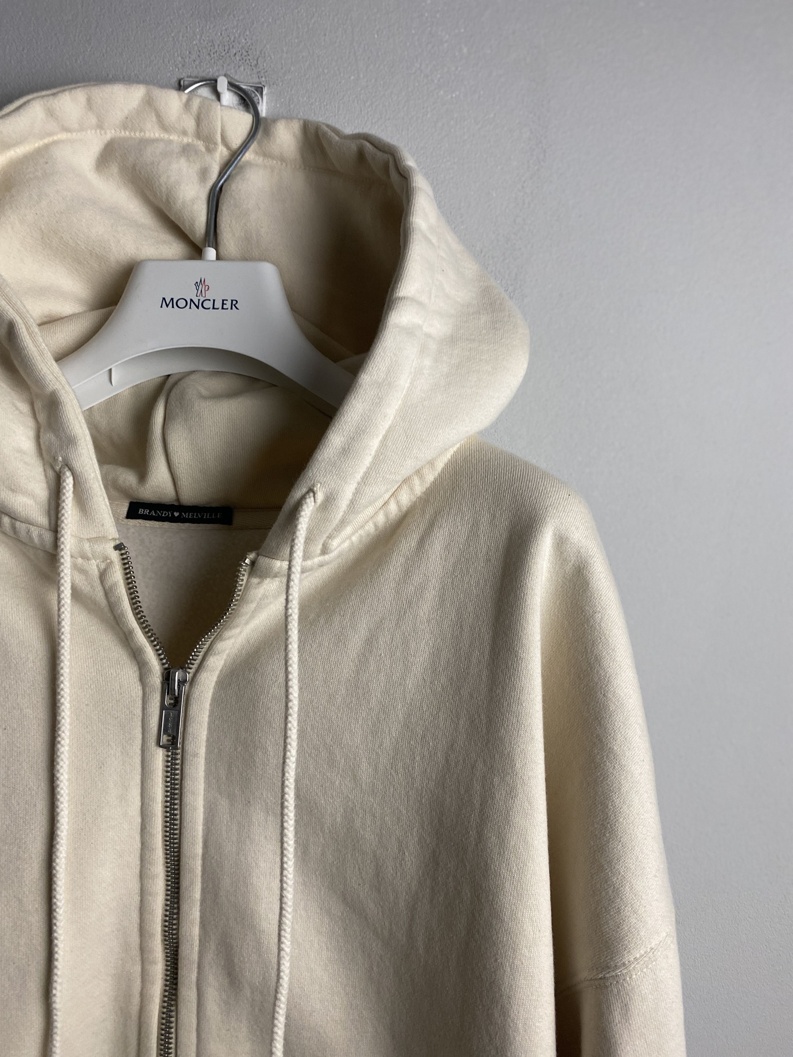 Other Brandy Melville thick zip-up hoodie boxy oversize Size US XL / EU 56 / 4 - 2 Thumbnail