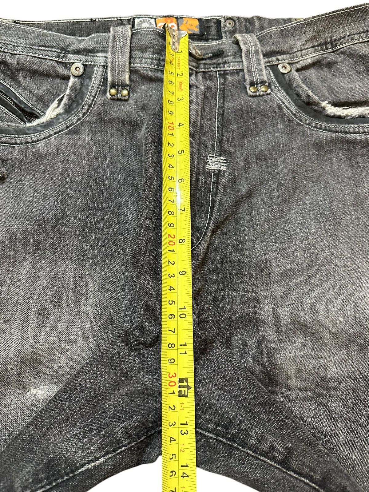 Akademiks Vintage Japanese Akademiks Faded Wash Distress Baggy Jeans Size US 33 - 17 Thumbnail