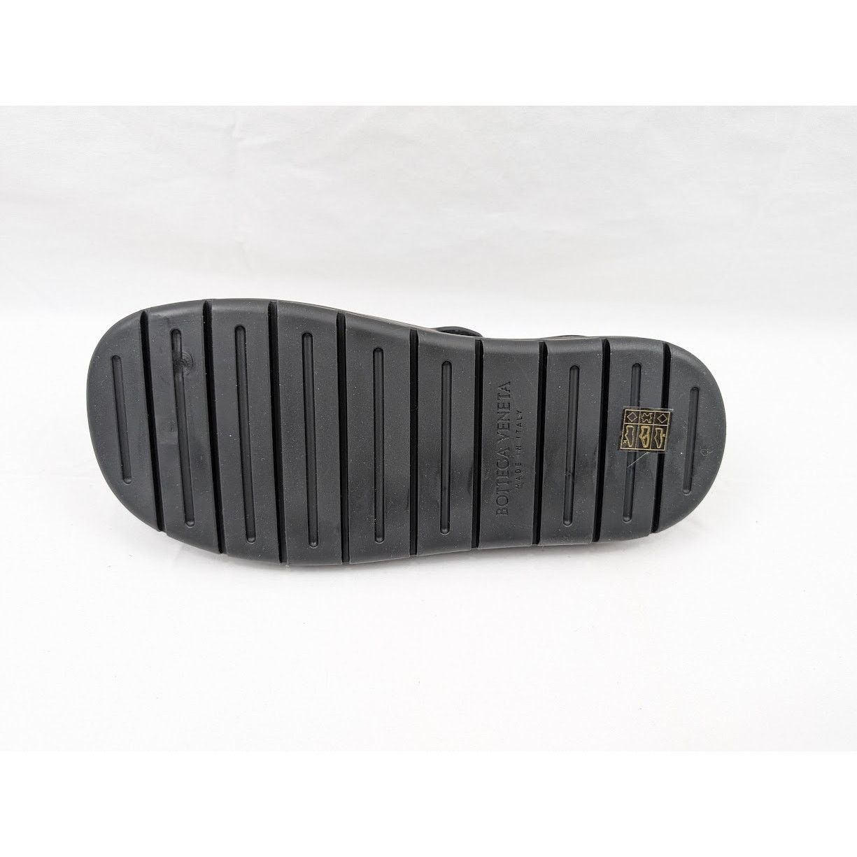 Bottega Veneta o1rshd1 Q:3 / Cozy Matt Rubber Puddle Shearling Sandals Size US 10 / EU 43 - 10 Thumbnail