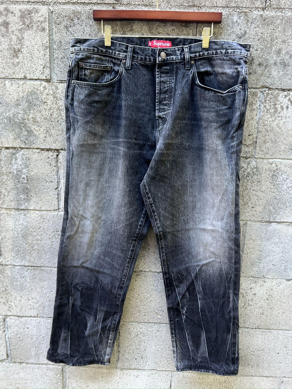 Supreme Supreme Black Embroidered Distressed Denim Size US 38 / EU 54 - 2 Thumbnail