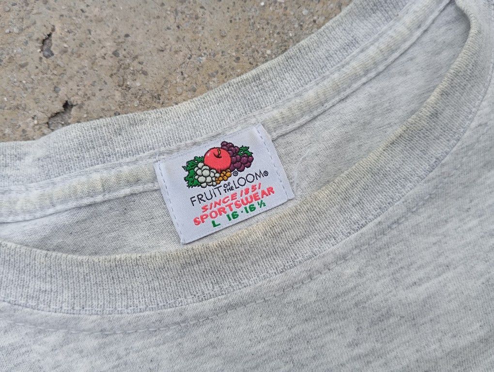 Fruit Of The Loom Fruit of The Loom Tshirt logo 🍇🍉🍓 Size US L / EU 52-54 / 3 - 3 Thumbnail