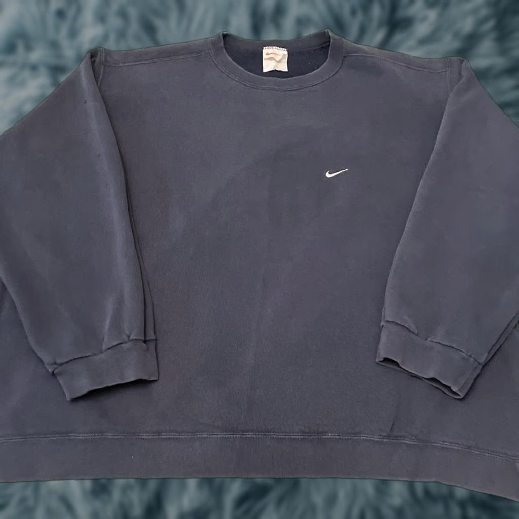 Nike VINTAGE Nike Essentials Blank Swoosh Crewneck Sweatshirt Men XXL Blue 90s Pullover USA Size US XXL / EU 58 / 5 - 1 Thumbnail