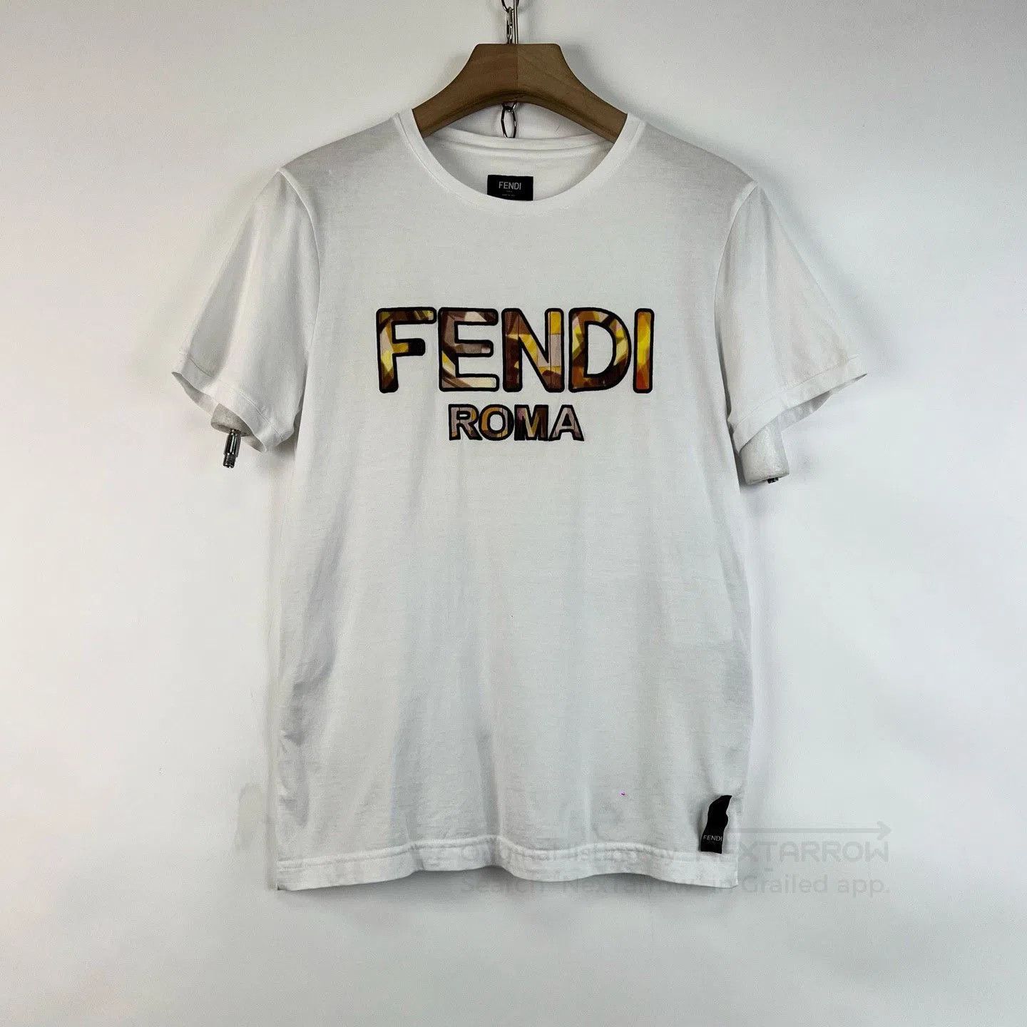 Fendi Fendi White Letter Embroidery Short-Sleeve T-Shirt. Size S / US 4 / IT 40 - 1 Thumbnail