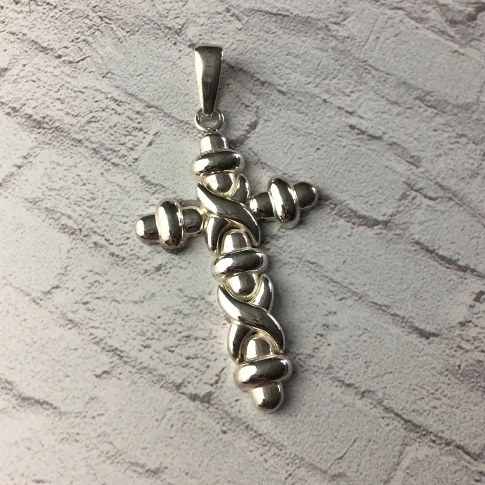 The Unbranded Brand Sterling Silver Cross Pendant Size ONE SIZE - 1 Thumbnail