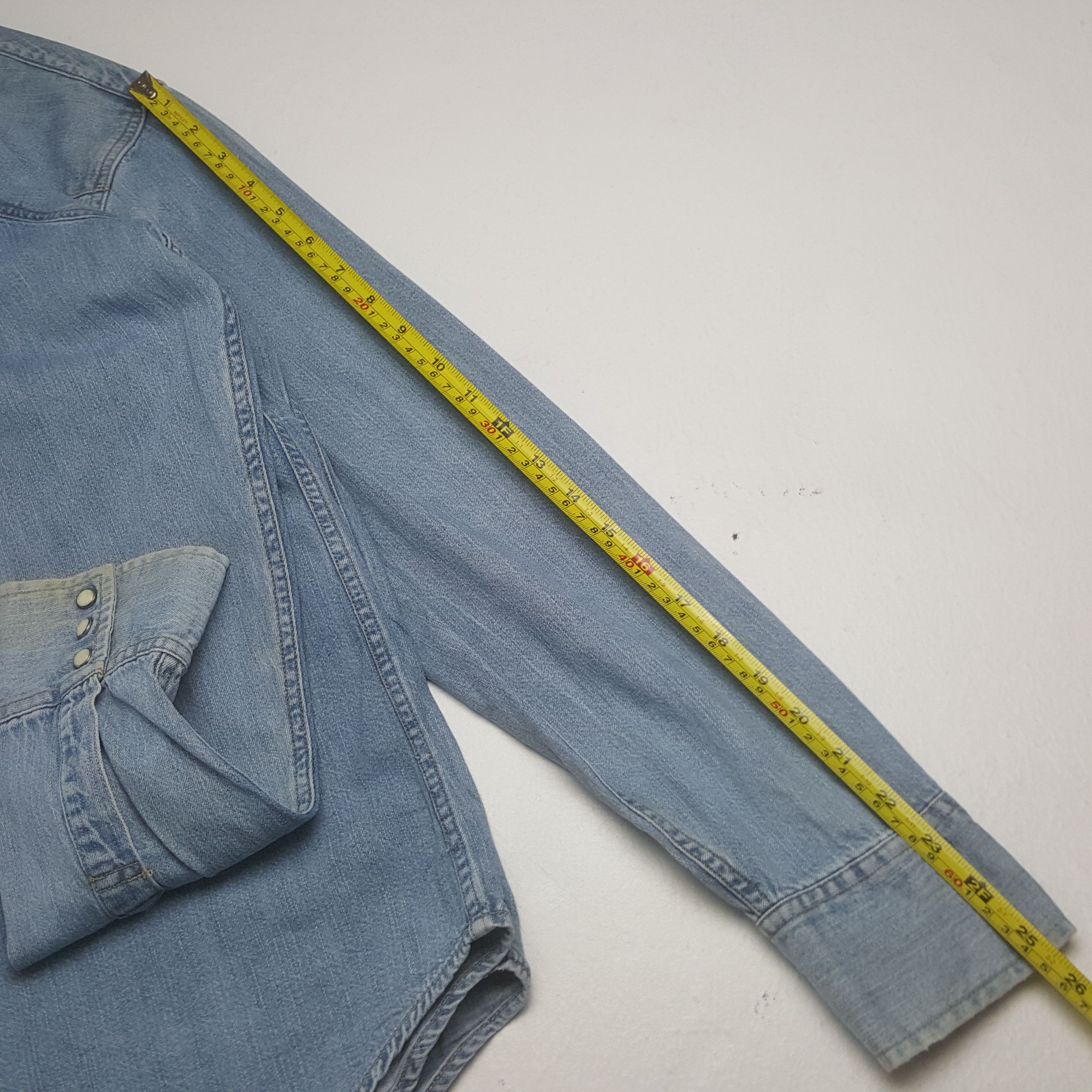 Levi's Vintage Levi's Jeans American Denim Shirt Button Up C319N25 Size US L / EU 52-54 / 3 - 6 Thumbnail