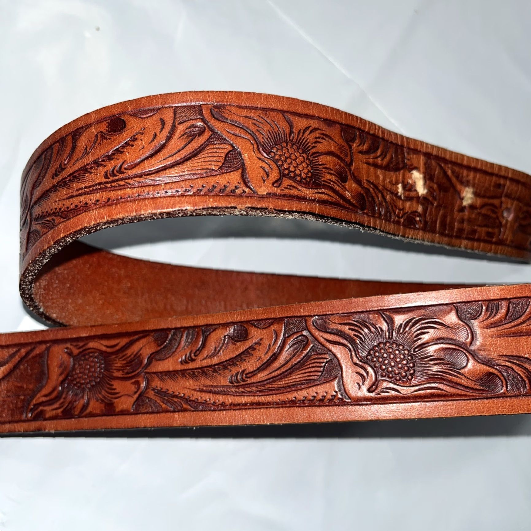 Vintage VINTAGE Western 3D Embossed LEATHER BELT 35-40” Silver Buckle Unisex Adults Brown 1.5” Leather Belt Buckle Western 50/120 Genuine Leather Handmade Size ONE SIZE - 4 Thumbnail