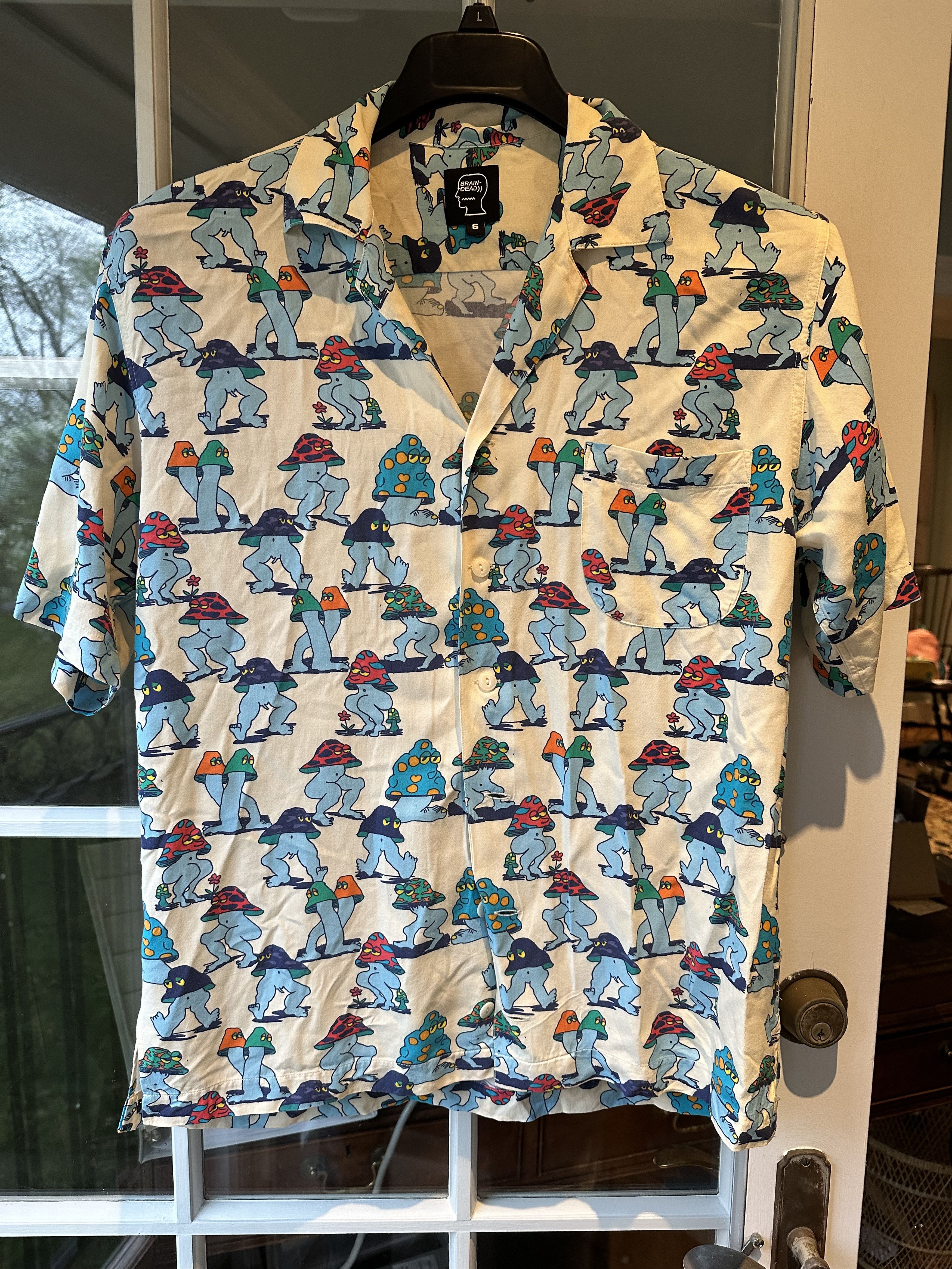 Brain Dead Brain Dead Mushroom Short Sleeve Hawaiian Shirt Size S SS20 Size US S / EU 44-46 / 1 - 1 Thumbnail