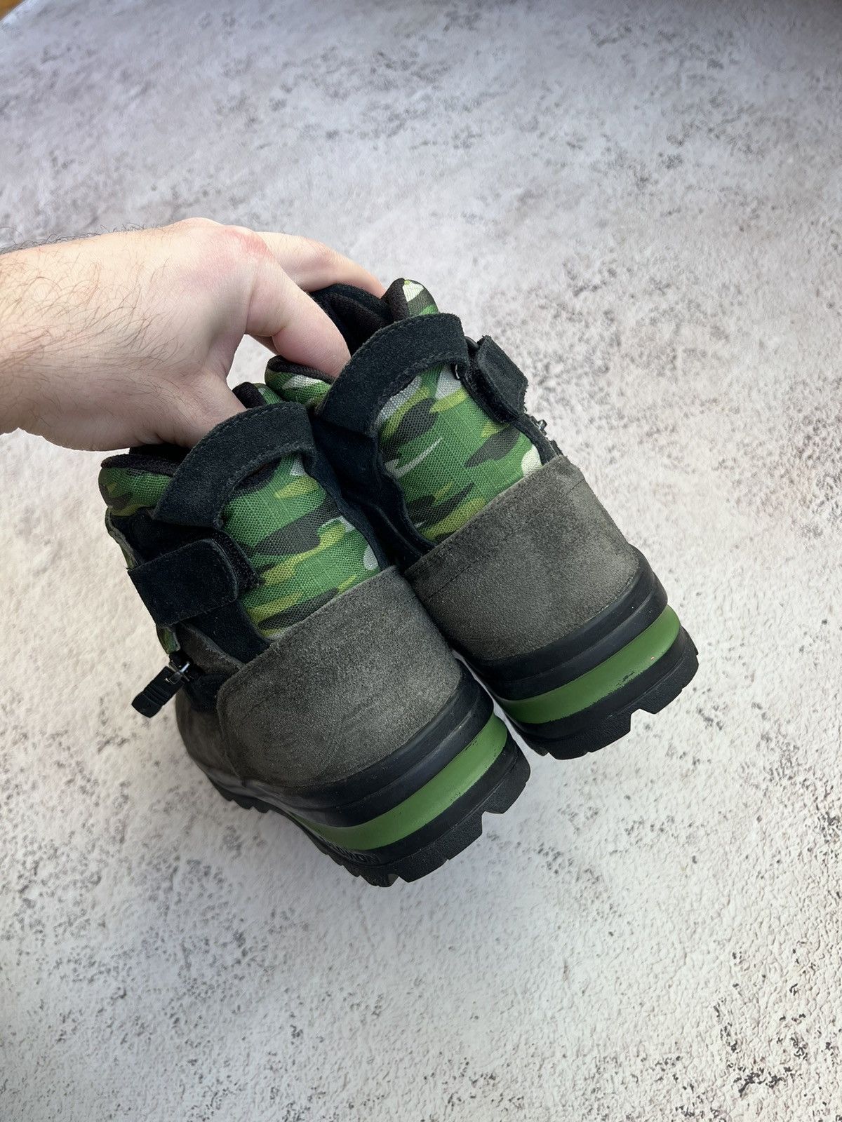 Salomon × Vintage 2008 Salomon Adventure 7 Camo Suede Hi- Top Boots Size US 9 / EU 42 - 6 Thumbnail