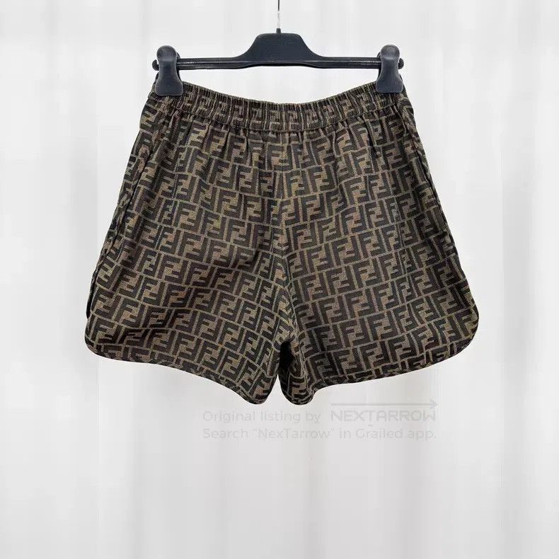 Fendi Fendi Monogrammed Full Print Short Pants Size 27" / US 4 / IT 40 - 2 Thumbnail