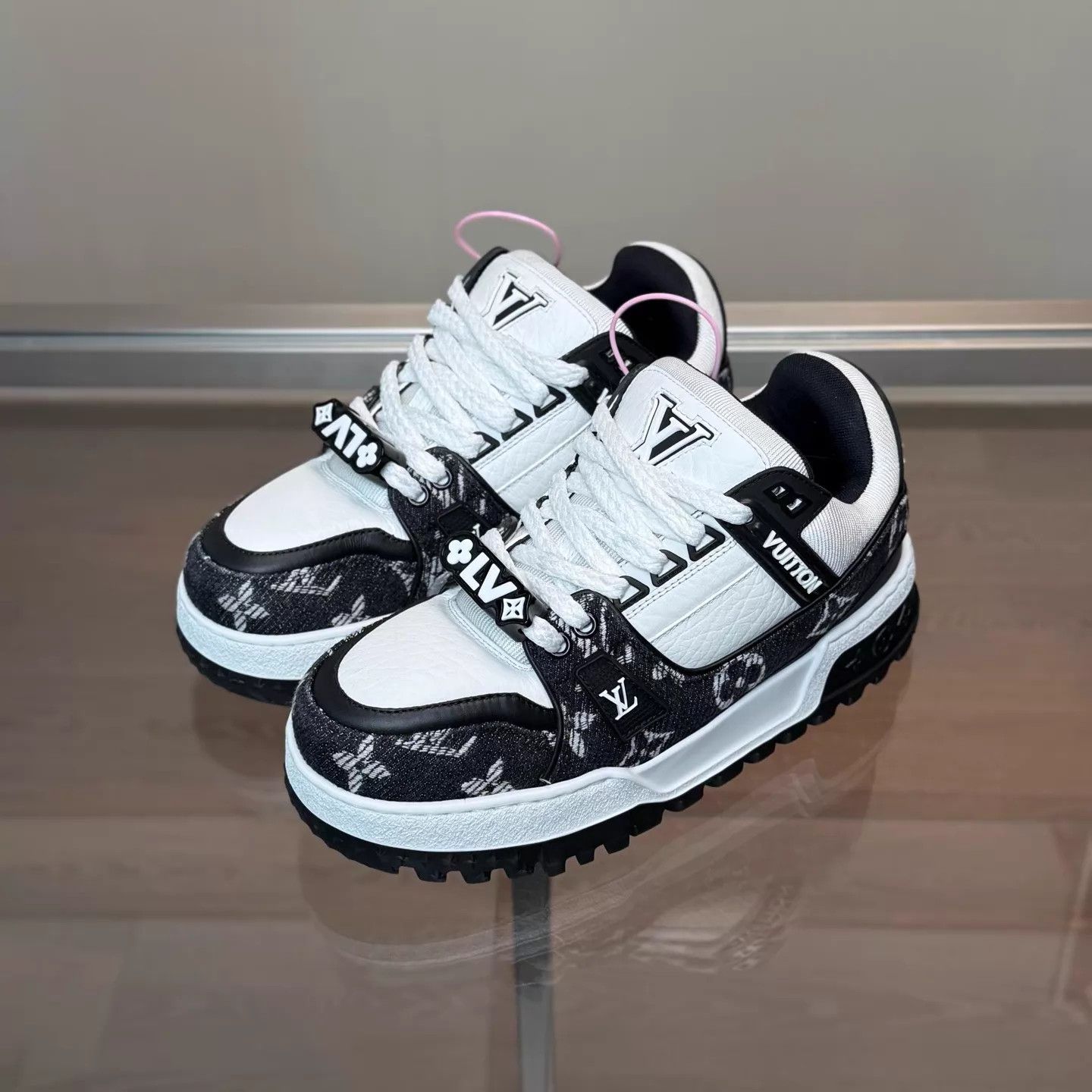 Louis Vuitton LV Trainer maxi Black White Panda UK3/37 Box Size US 6.5 / IT 36.5 - 1 Thumbnail
