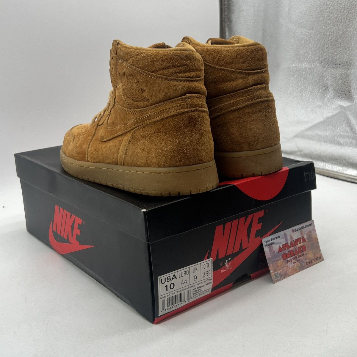 Nike Air Jordan 1 high wheat Size US 10 / EU 43 - 4 Thumbnail