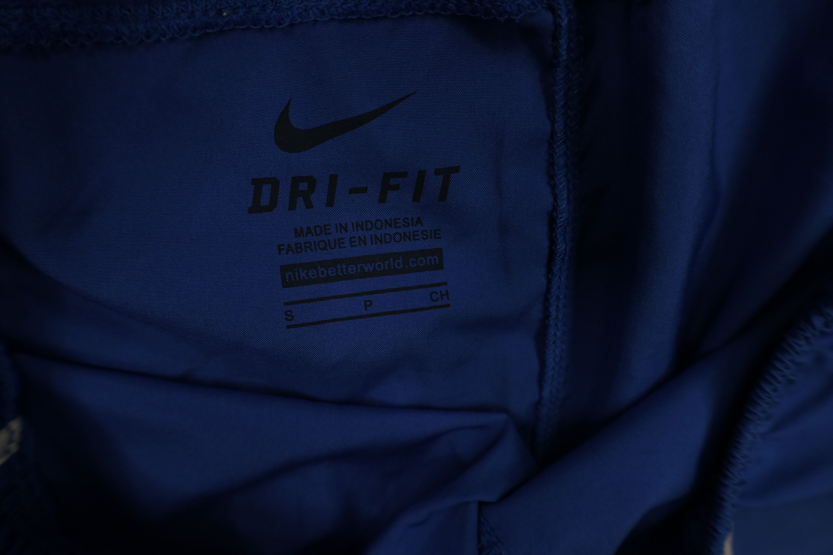 Nike Vintage Y2K Nike Mini Swoosh Running Jogging Soccer Shorts Size US 30 / EU 46 - 6 Thumbnail