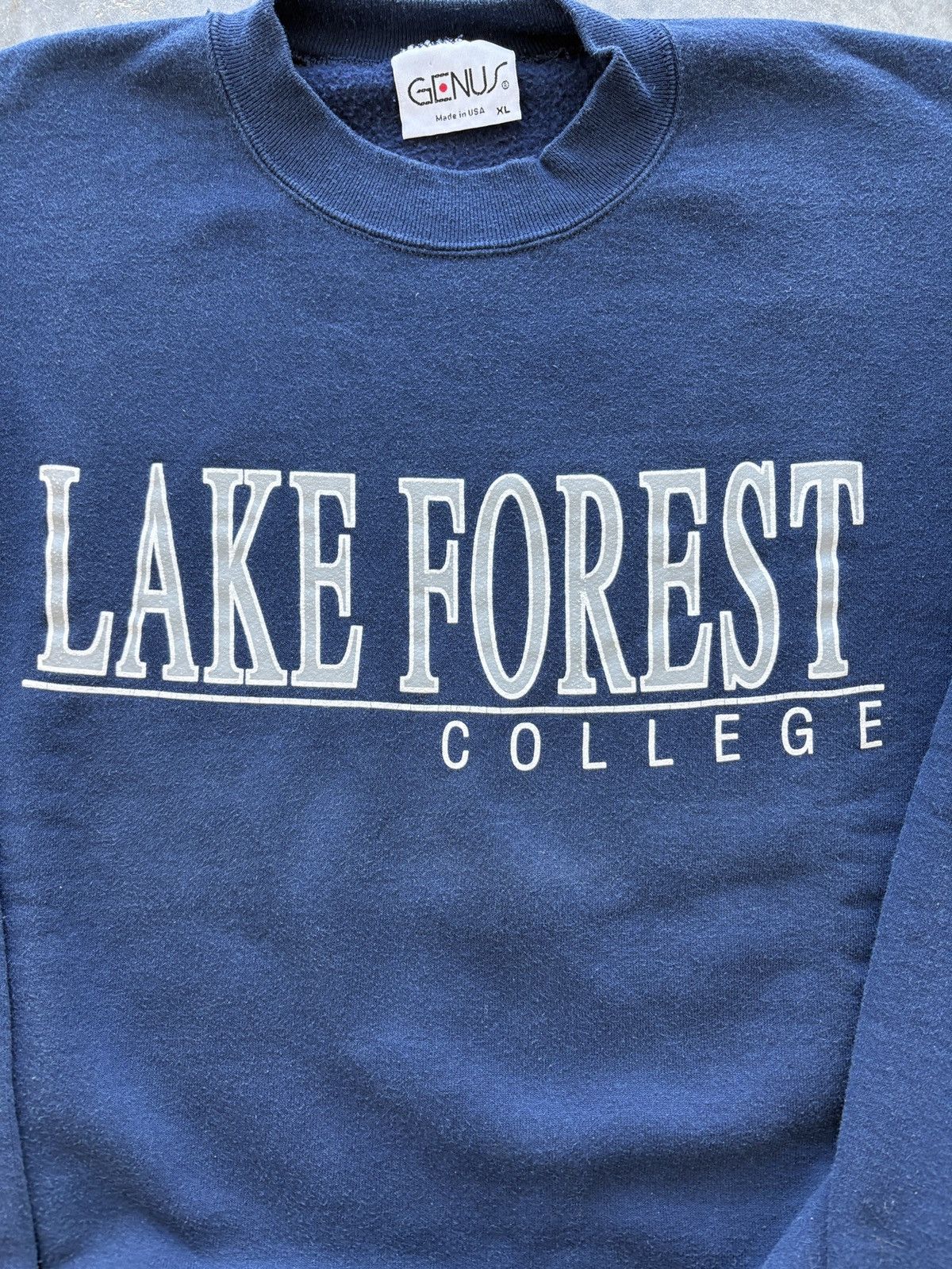 Vintage Vintage 90s Lake Forest College Sweatshirt Boxy Fit Size US XL / EU 56 / 4 - 2 Thumbnail