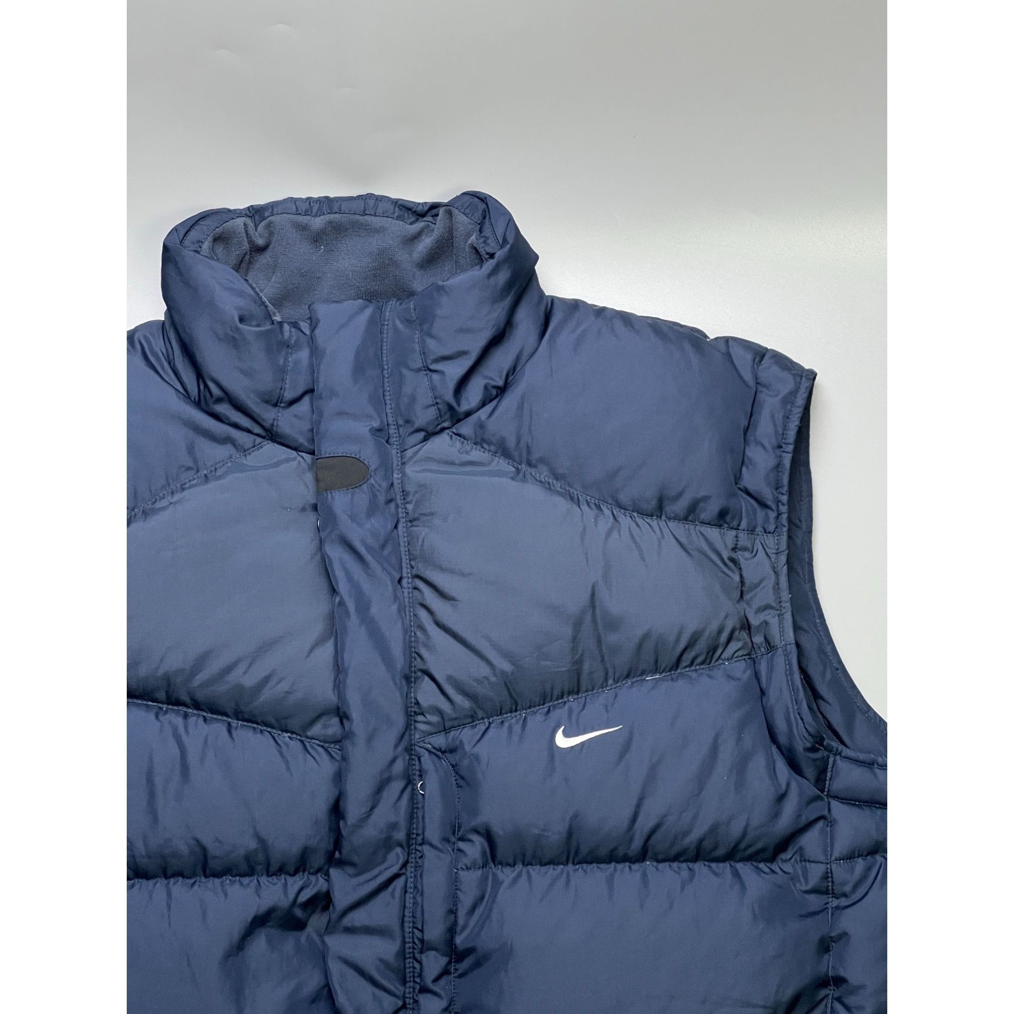 Nike Vintage Nike Mini Logo Puffer Down Vest (YG011) Size US XL / EU 56 / 4 - 2 Thumbnail