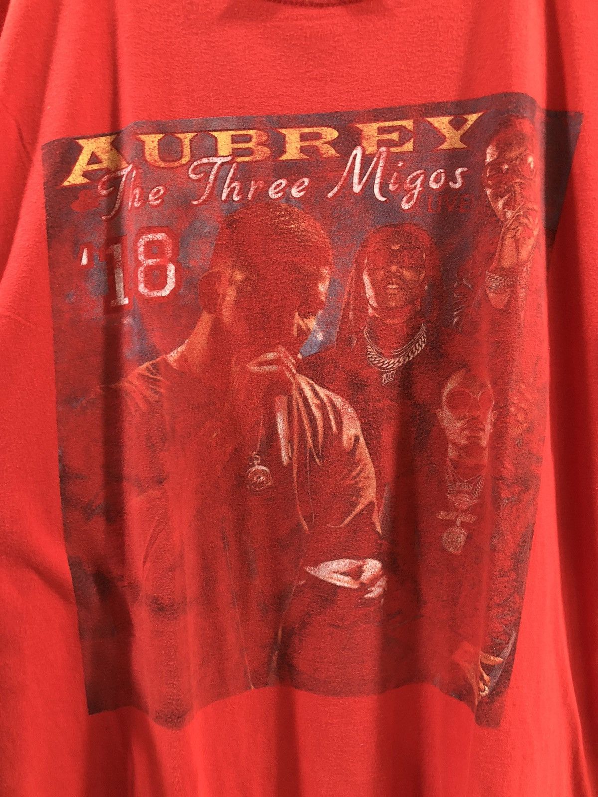 Band Tees × Rap Tees DRAKE & THE THREE MIGOS AUBREY TOUR 2018 TEE Size US L / EU 52-54 / 3 - 2 Thumbnail