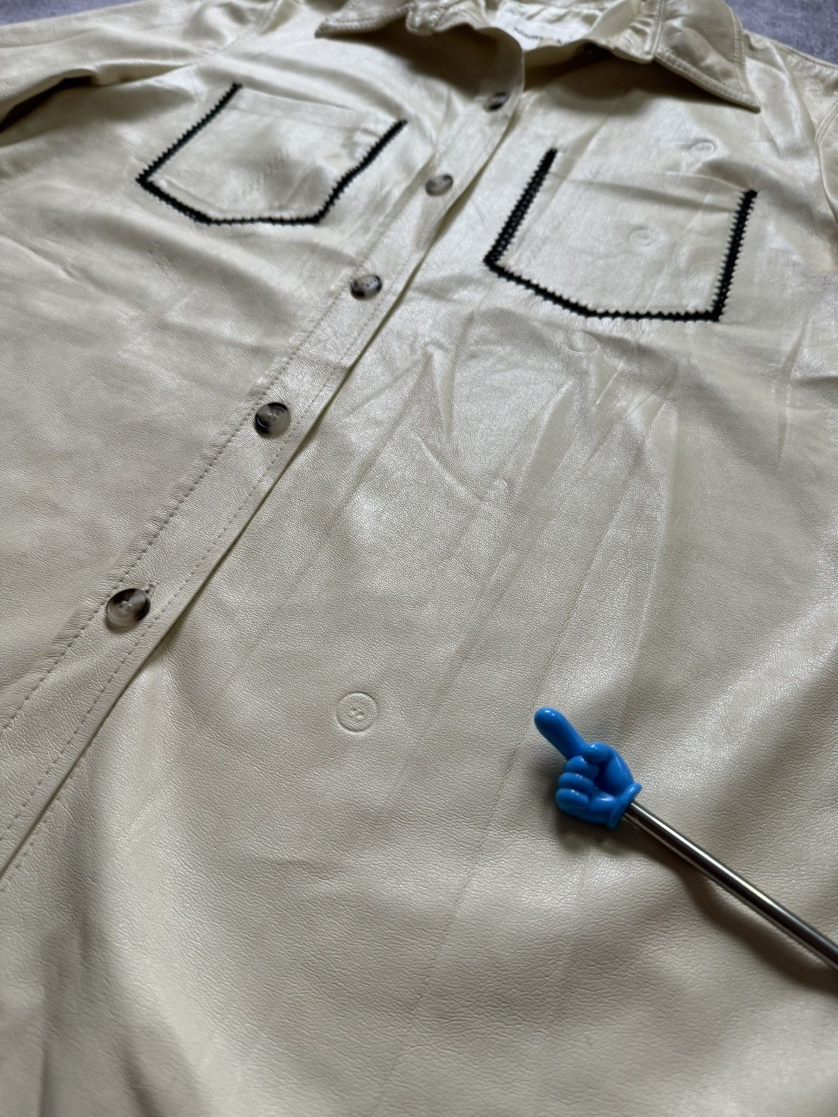 Nanushka Nanushka short-sleeved faux leather shirt NWT Size US L / EU 52-54 / 3 - 6 Thumbnail