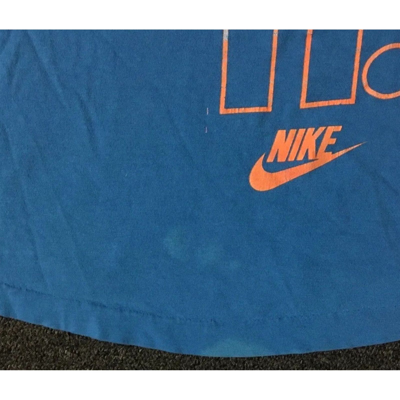 Nike Nike Tank Top S M USA Swoosh 80s 90s Vintage Grunge Hip Hop Just Do It Blue Sleeveless T-Shirt Men Size US S / EU 44-46 / 1 - 4 Thumbnail