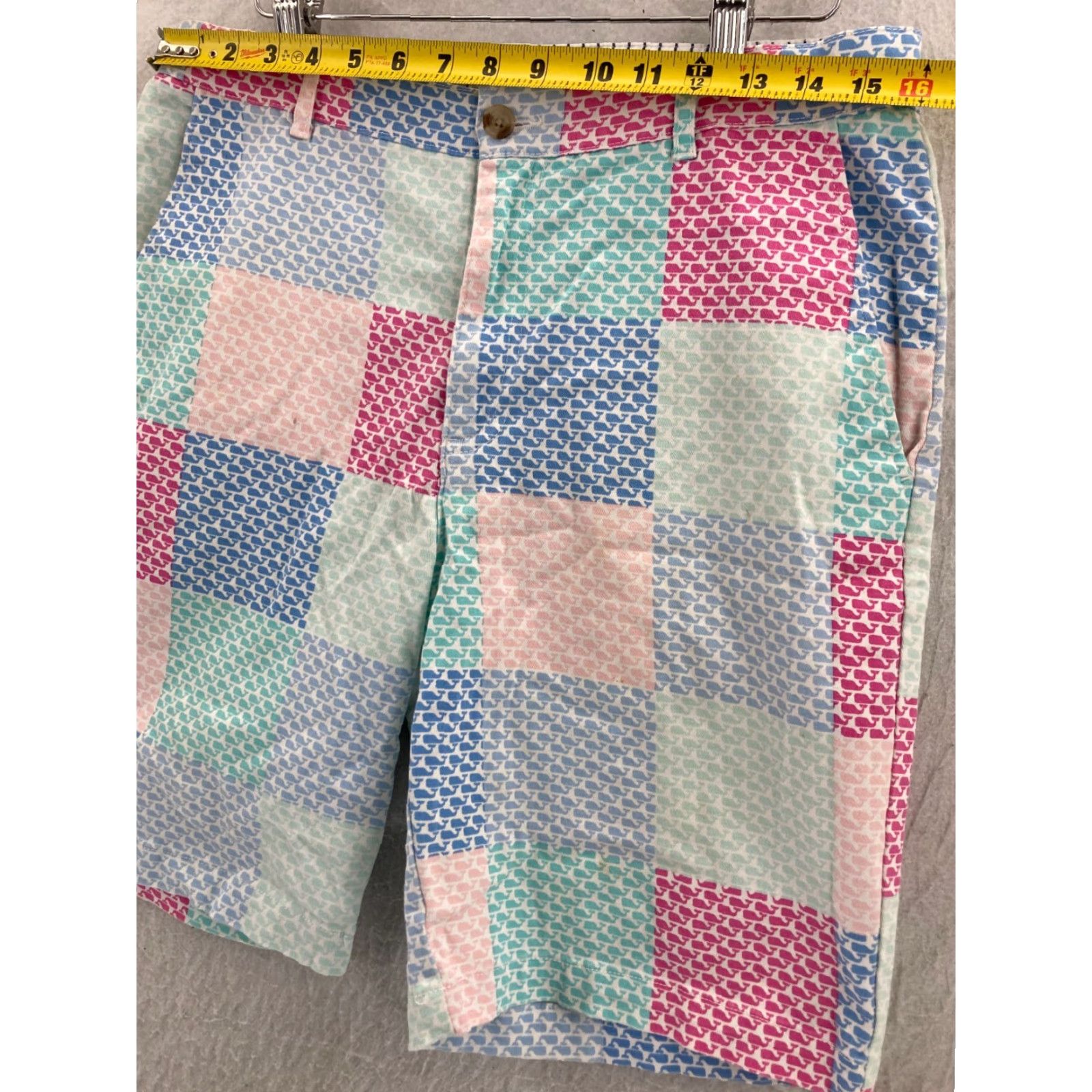 Vineyard Vines Vineyard Vines Patchwork Shorts Mens 30 Multicolor Whales Allover Shirt Size US 30 / EU 46 - 2 Thumbnail