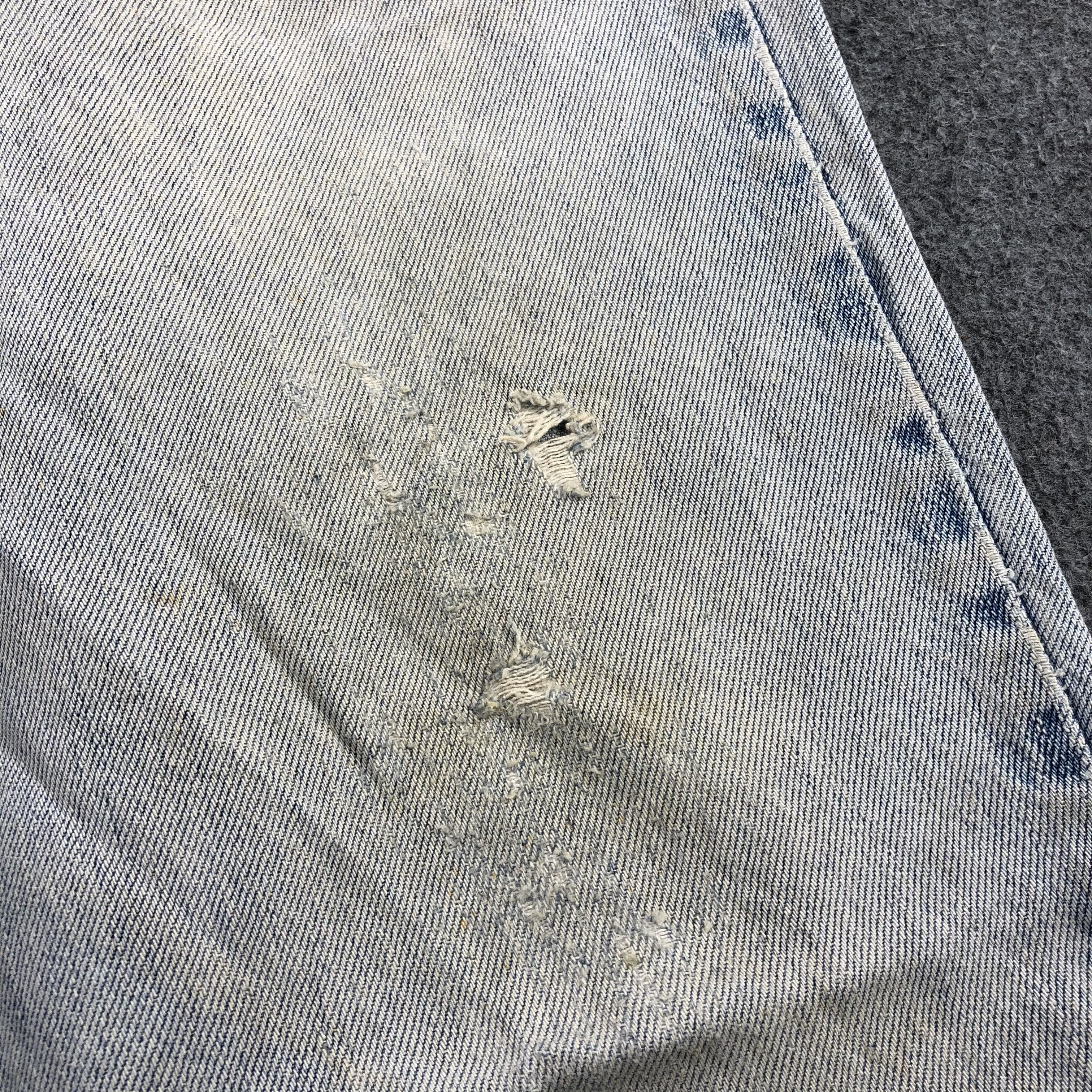 Levi's Vintage Light Wash Levis Jeans-J2131 Size US 35 - 10 Thumbnail