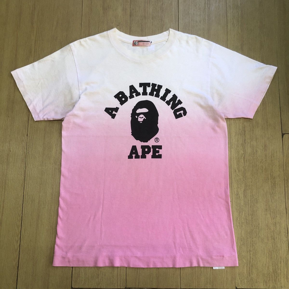 Bape Og Vintage Gradient A Bathing Ape College Tee Size US M / EU 48-50 / 2 - 1 Thumbnail