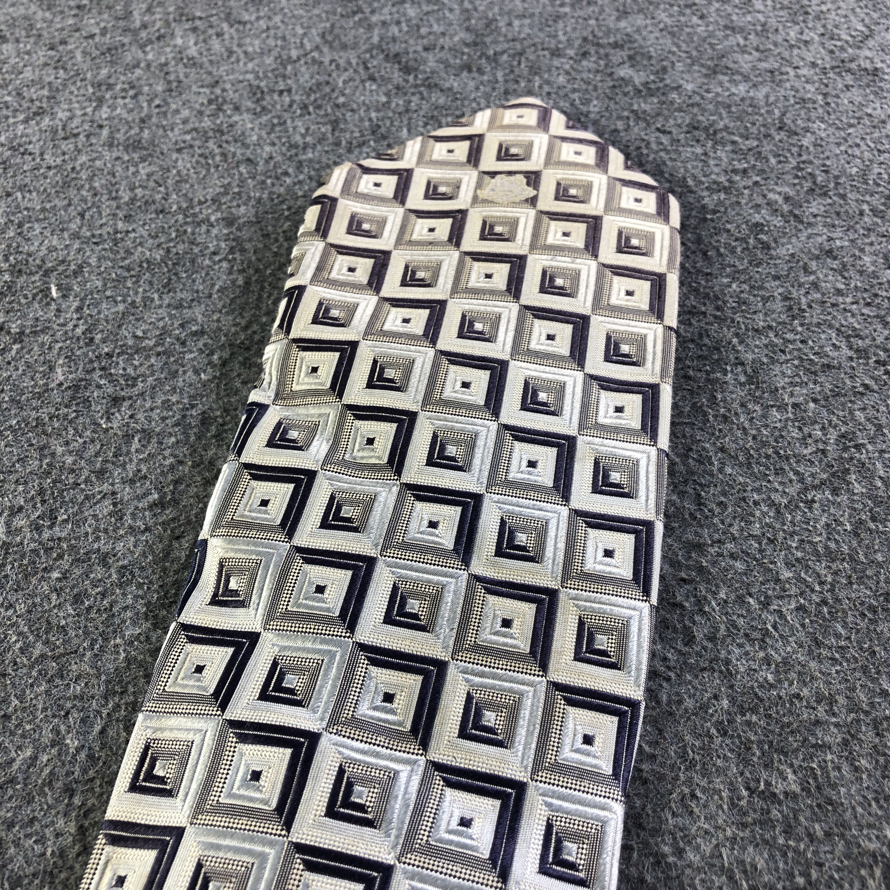 Versace × Vintage Versace Medusa Head Silk Neck Ties T120 Size ONE SIZE - 8 Thumbnail