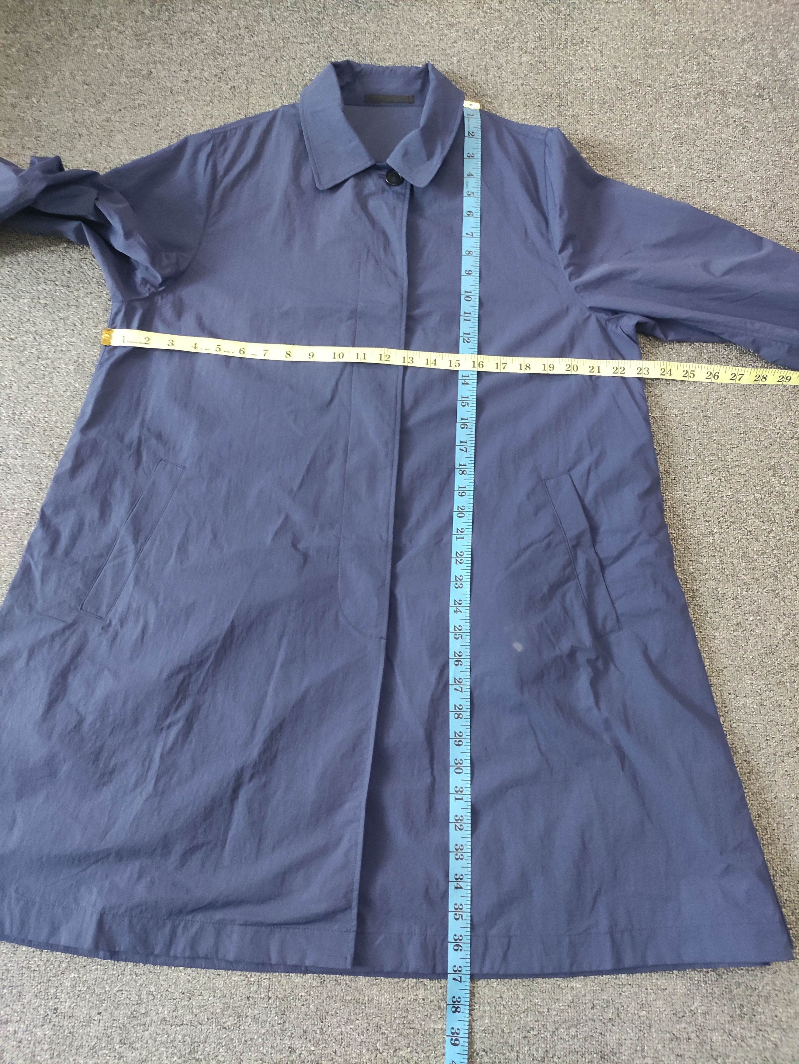 Uniqlo Uniqlo Nylon Long Coat Jacket Size L / US 10 / IT 46 - 11 Thumbnail
