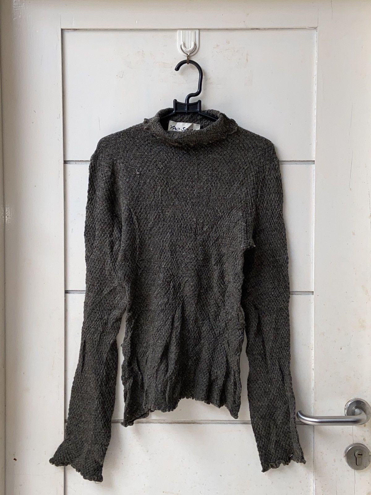 YAO SOUKA PARIS Grey Sweater