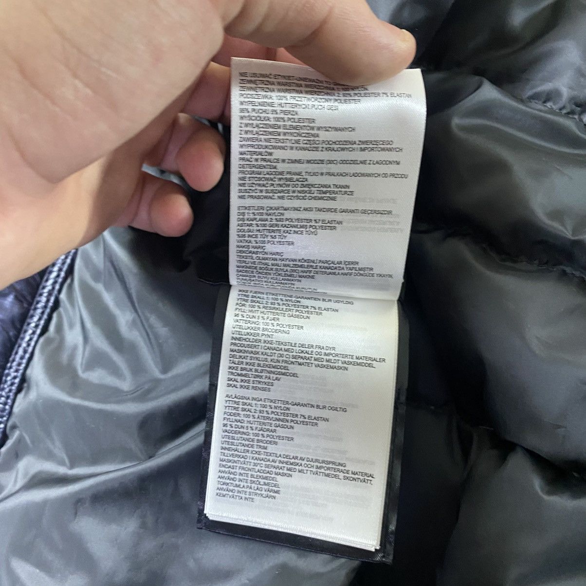 Canada Goose Canada goose Hybridge lite hooded micro puffer jacket Size US L / EU 52-54 / 3 - 19 Thumbnail