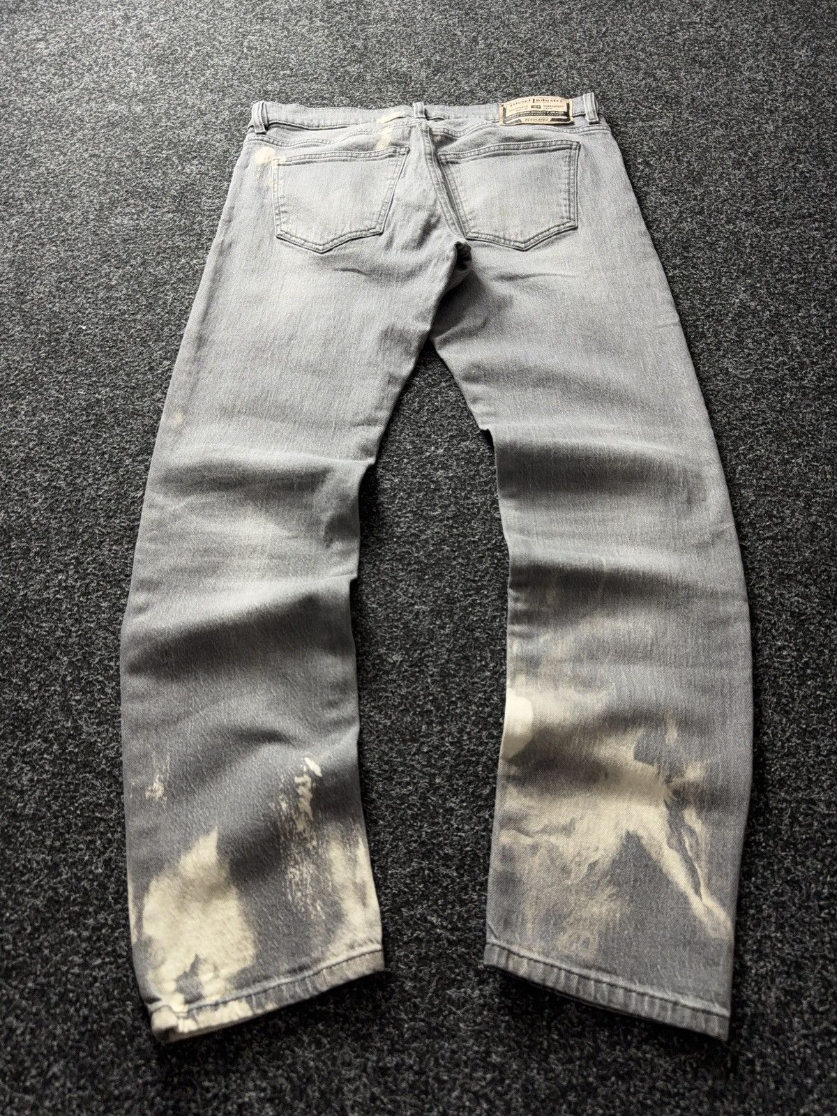 Diesel 00s Luxury Y2K Diesel Washed Grey Denim Jeans tapered Fit Size US 33 - 12 Thumbnail
