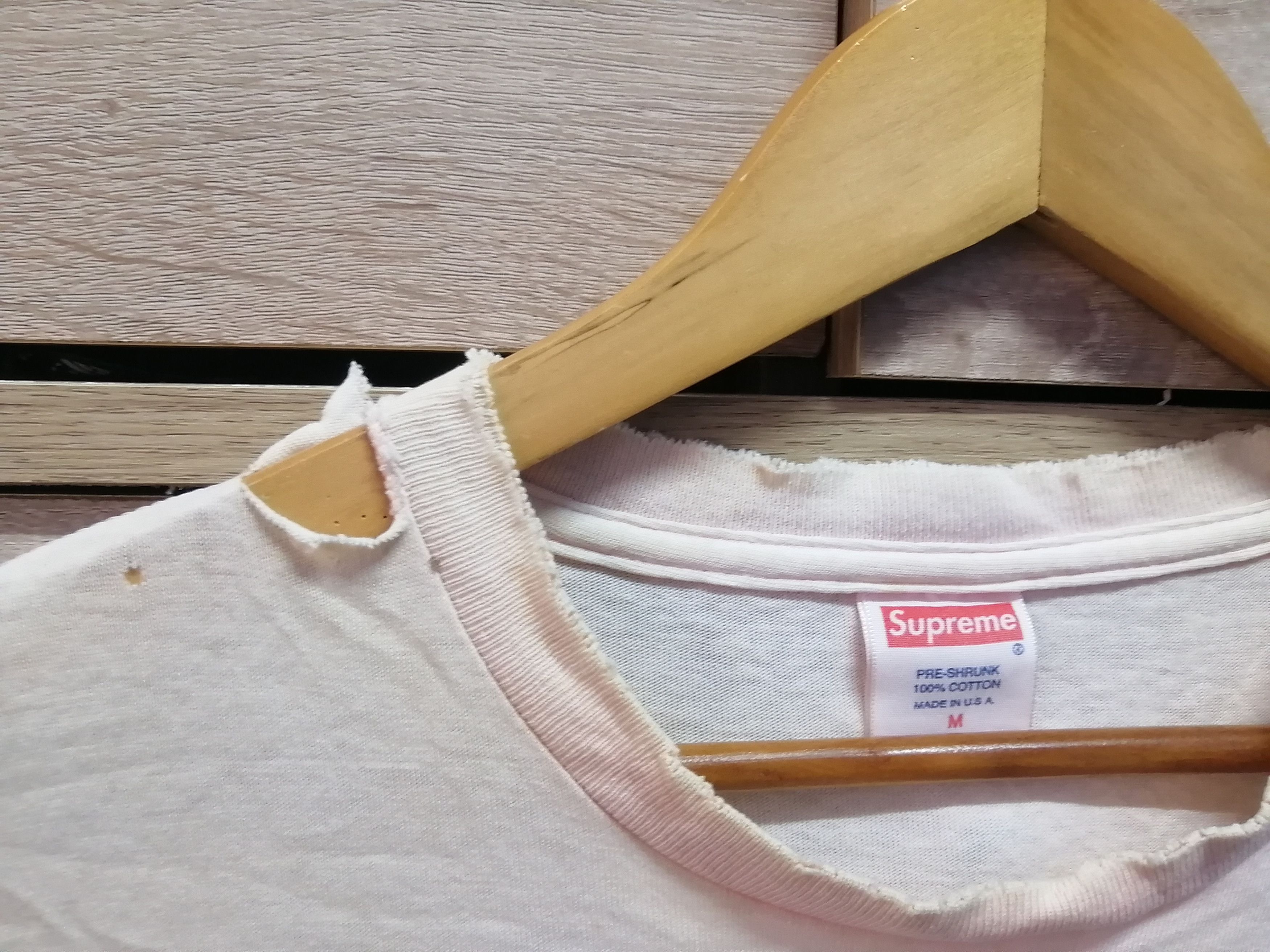 Supreme Thrashed Sun Faded Vintage Supreme Distressed Grunge Band Size US M / EU 48-50 / 2 - 7 Thumbnail