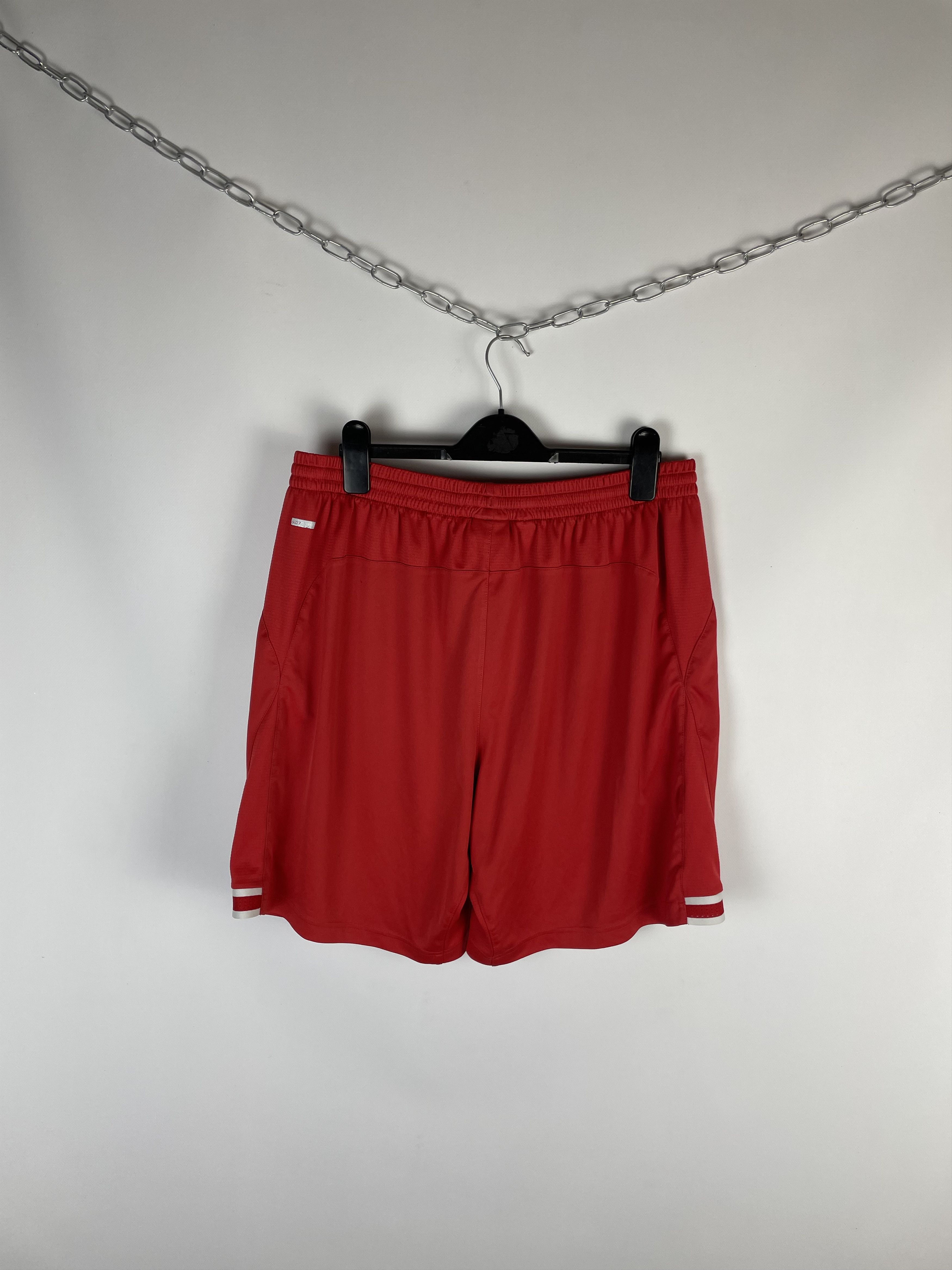 Warrior Liverpool Shorts Warrior Size US 36 / EU 52 - 8 Thumbnail