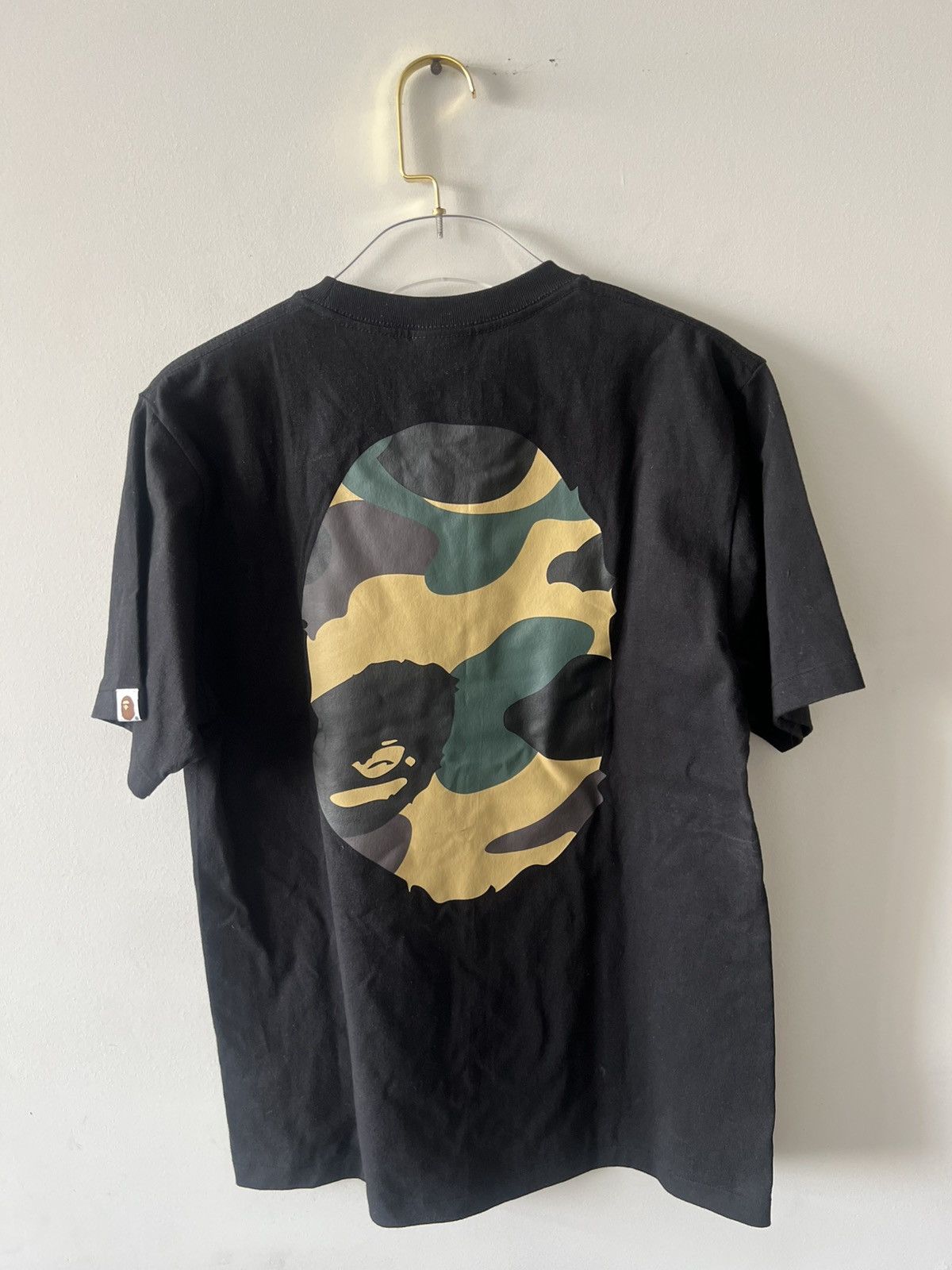 Bape Bape Giant 1st Camo Big Ape Tee Size US M / EU 48-50 / 2 - 2 Thumbnail