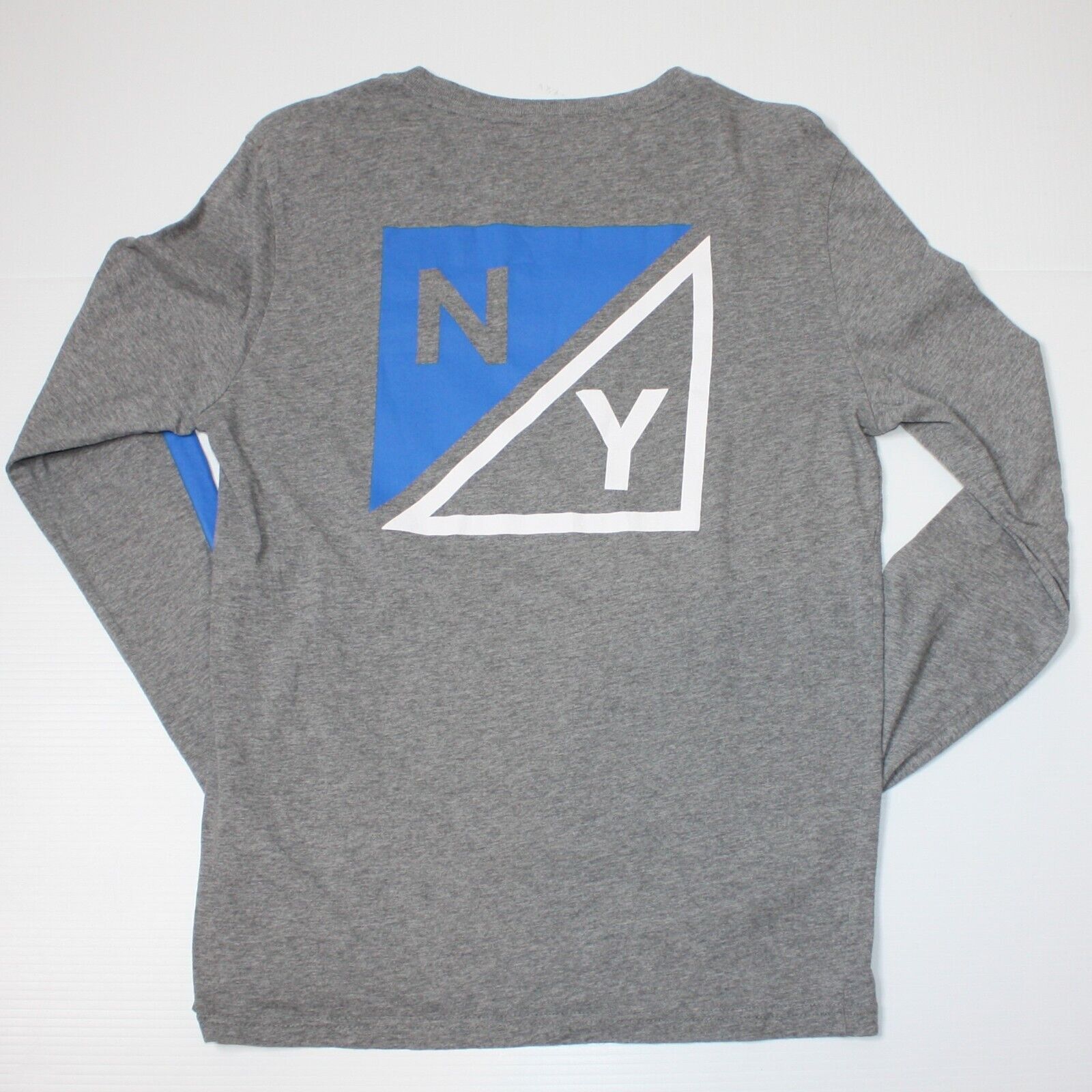 Aeropostale Young Men's NY Gray Long Sleeve Regular Fit Top Shirt size S Size US S / EU 44-46 / 1 - 3 Thumbnail