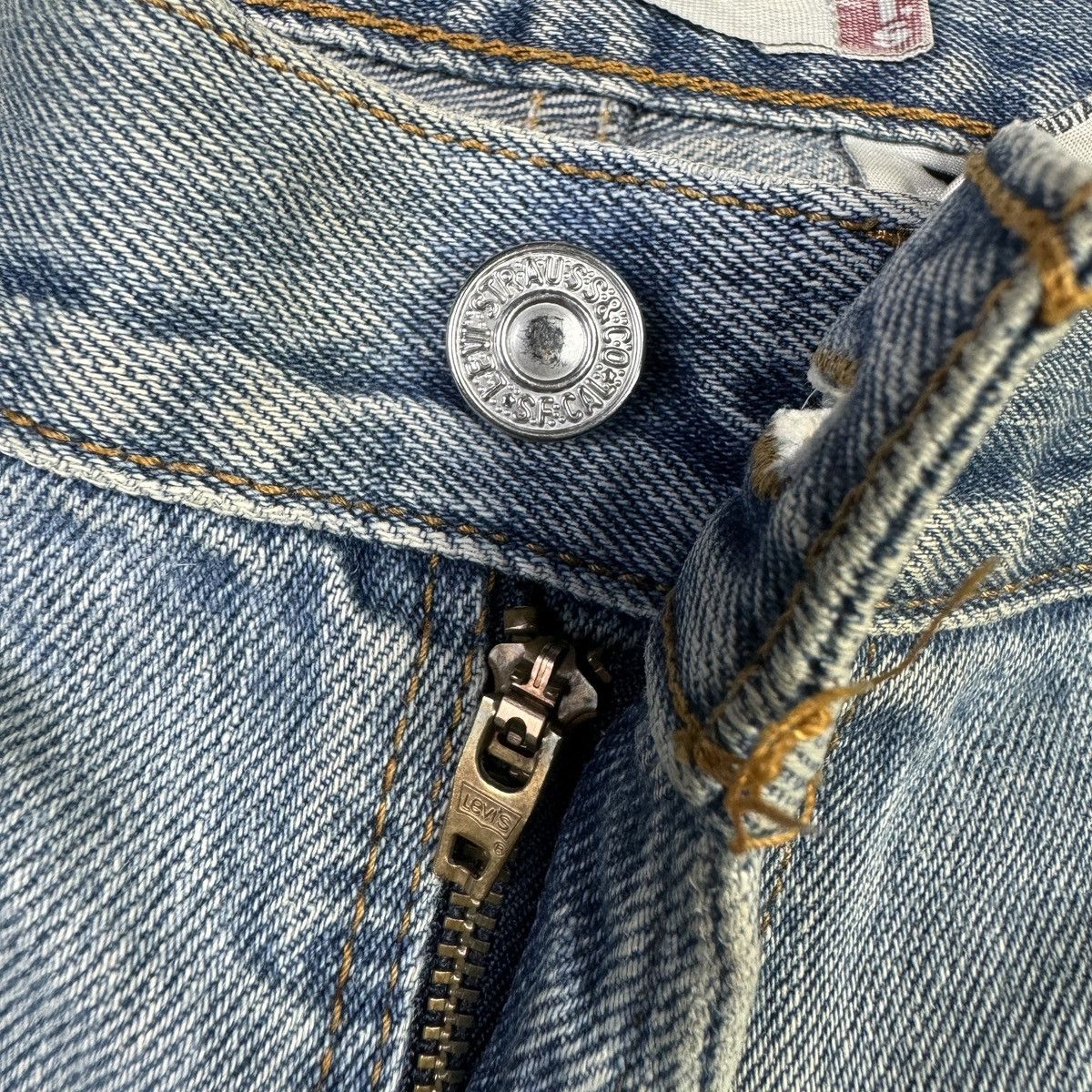 If Six Was Nine × Levi's × Vintage 💥Vintage Y2K Levis 505 Sick Dirty Rusty Washed Blue Jean Size US 36 / EU 52 - 7 Thumbnail