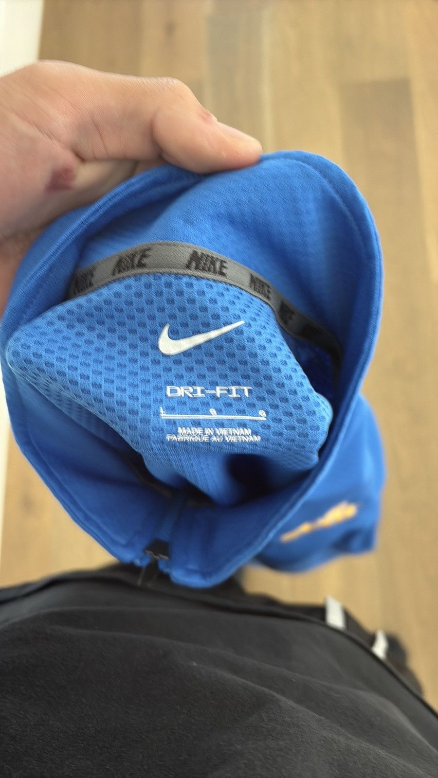 Nike Nike UCLA Quarter Zip Pullover Size US L / EU 52-54 / 3 - 3 Thumbnail