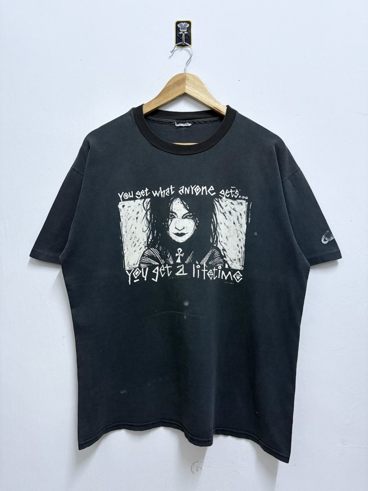 Vintage Vintage 90’s DC Comics - The Sandman / Lady Death T-Shirt Size US L / EU 52-54 / 3 - 1 Thumbnail