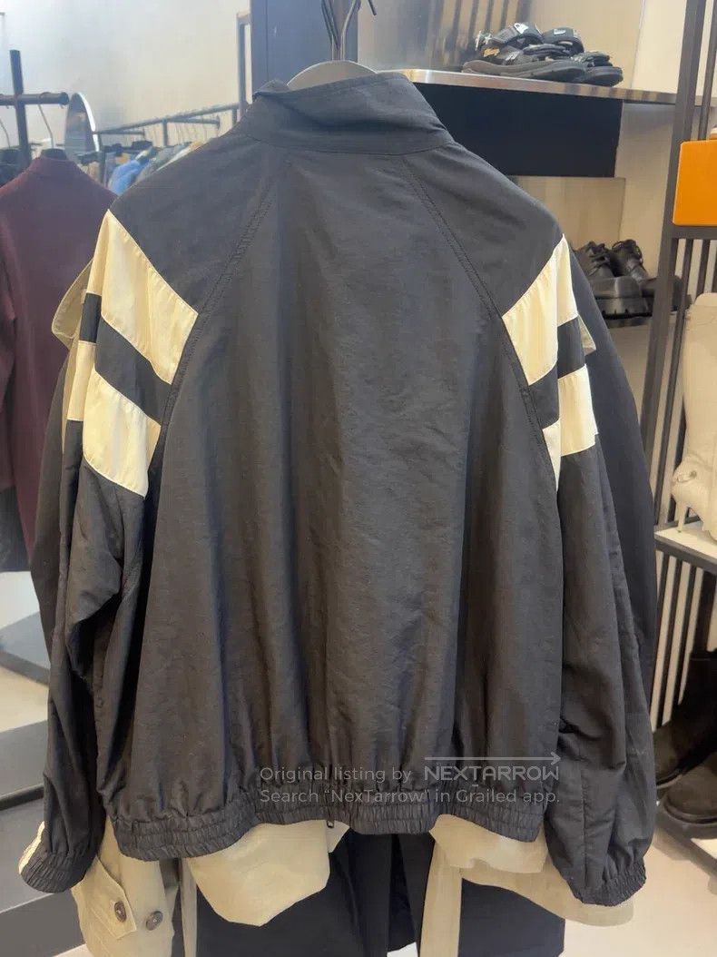 Balenciaga Balenciaga Black and White Colorblocked Zip Sweatshirt Size US S / EU 44-46 / 1 - 2 Thumbnail