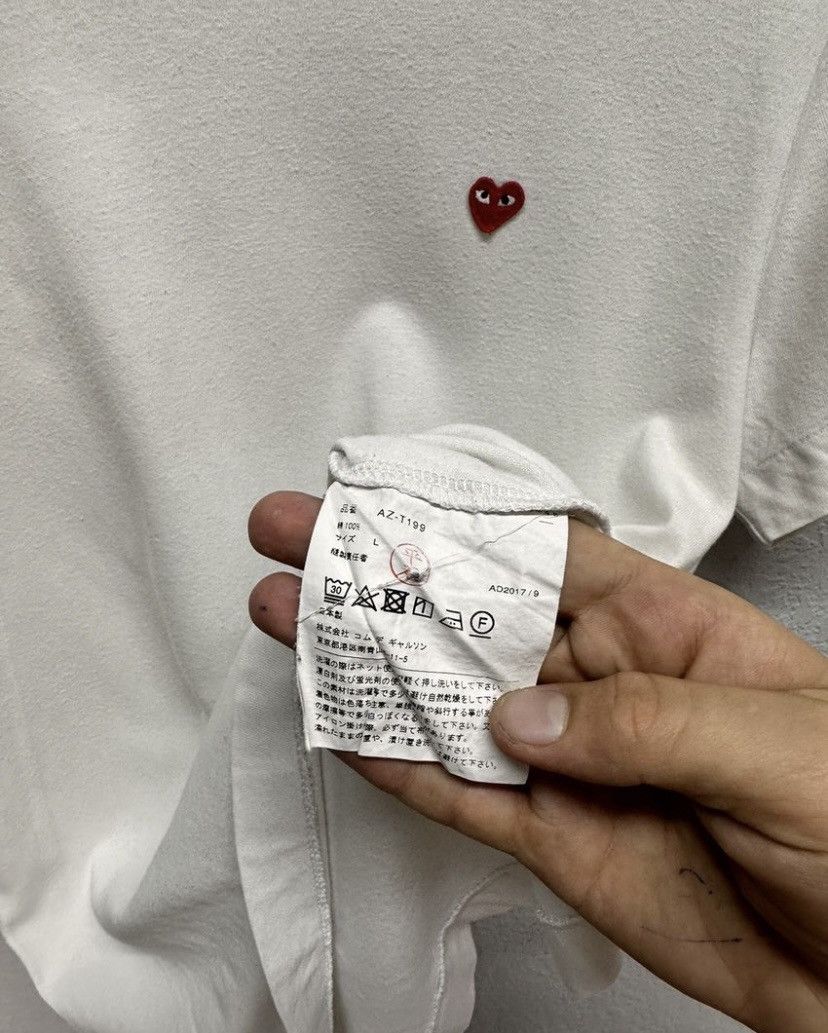 Comme des Garcons T-shirt Comme Des Garçons Love Logo Size L / US 10 / IT 46 - 11 Thumbnail