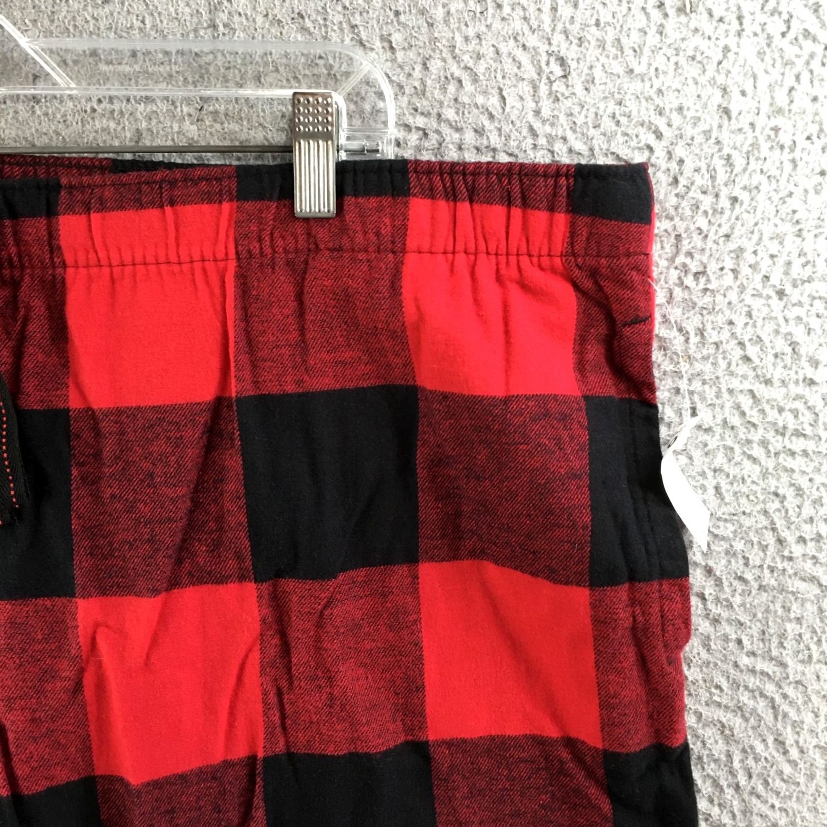Old Navy Old Navy Pants Mens 2XL Red Plaid Pajama Drawstring Elastic Waist Lounge Pants Size US 39 - 4 Thumbnail